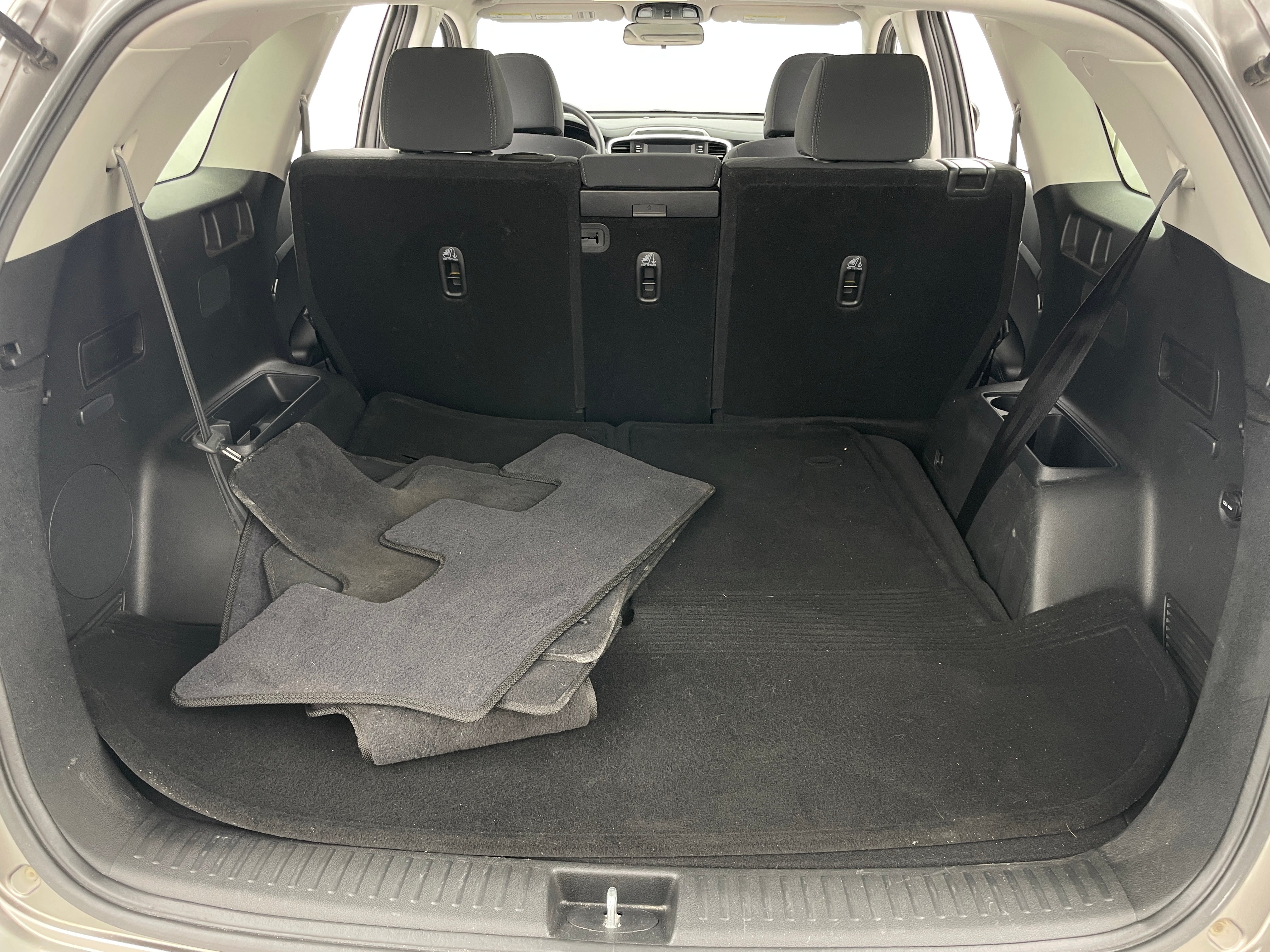 2019 Kia Sorento LX 7
