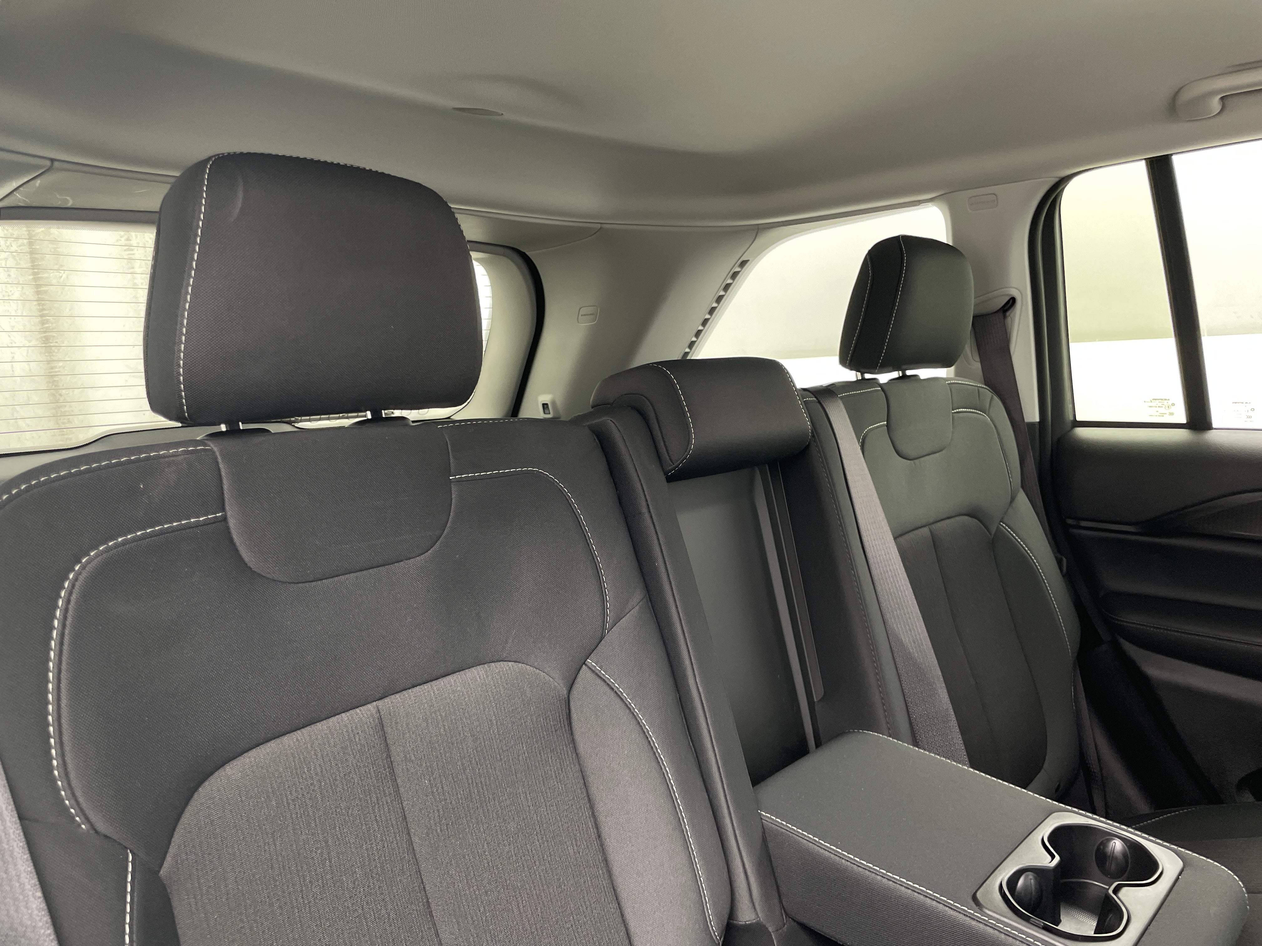 2023 Jeep Grand Cherokee Laredo 6