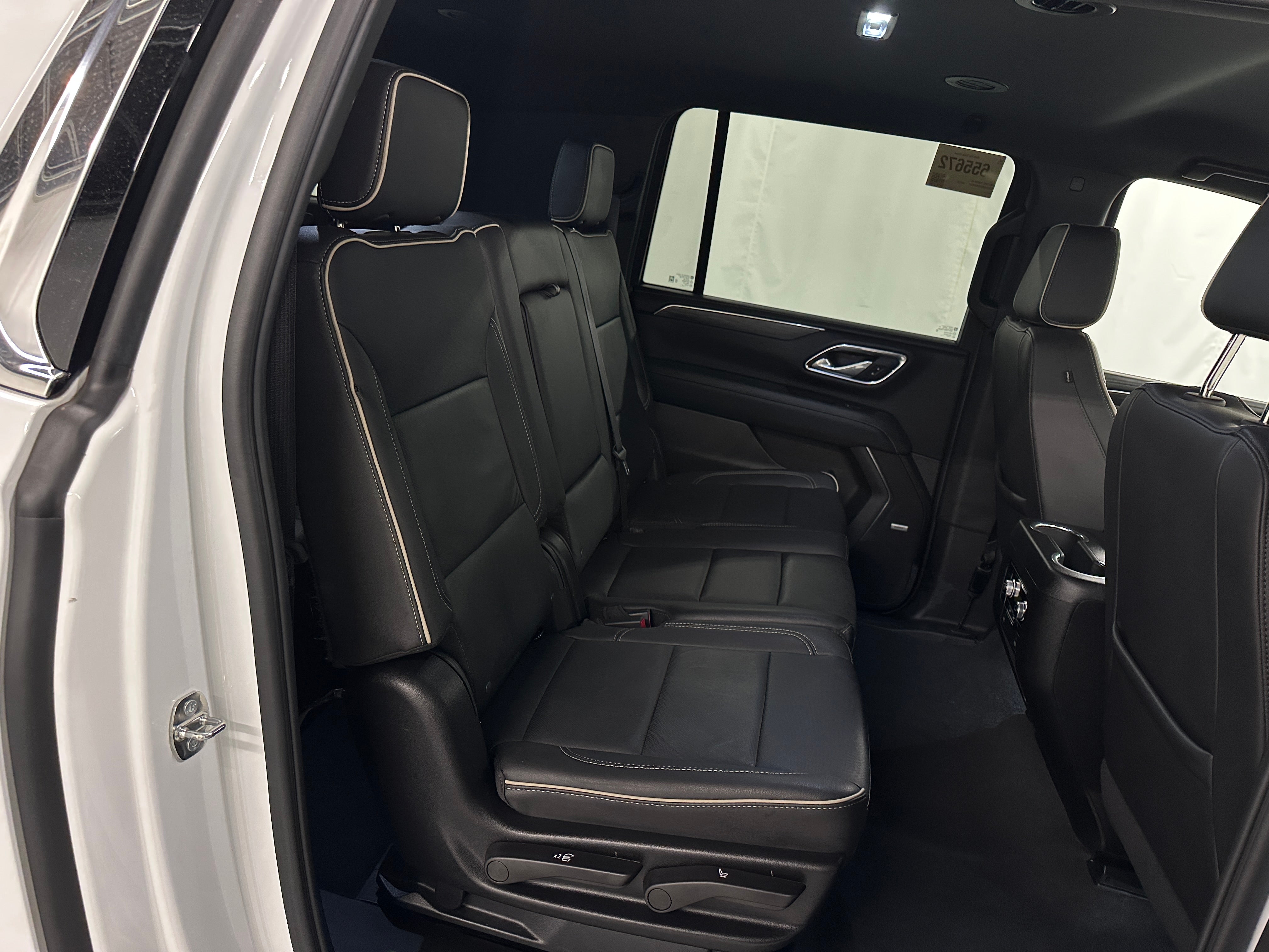 2024 GMC Yukon XL SLT 5