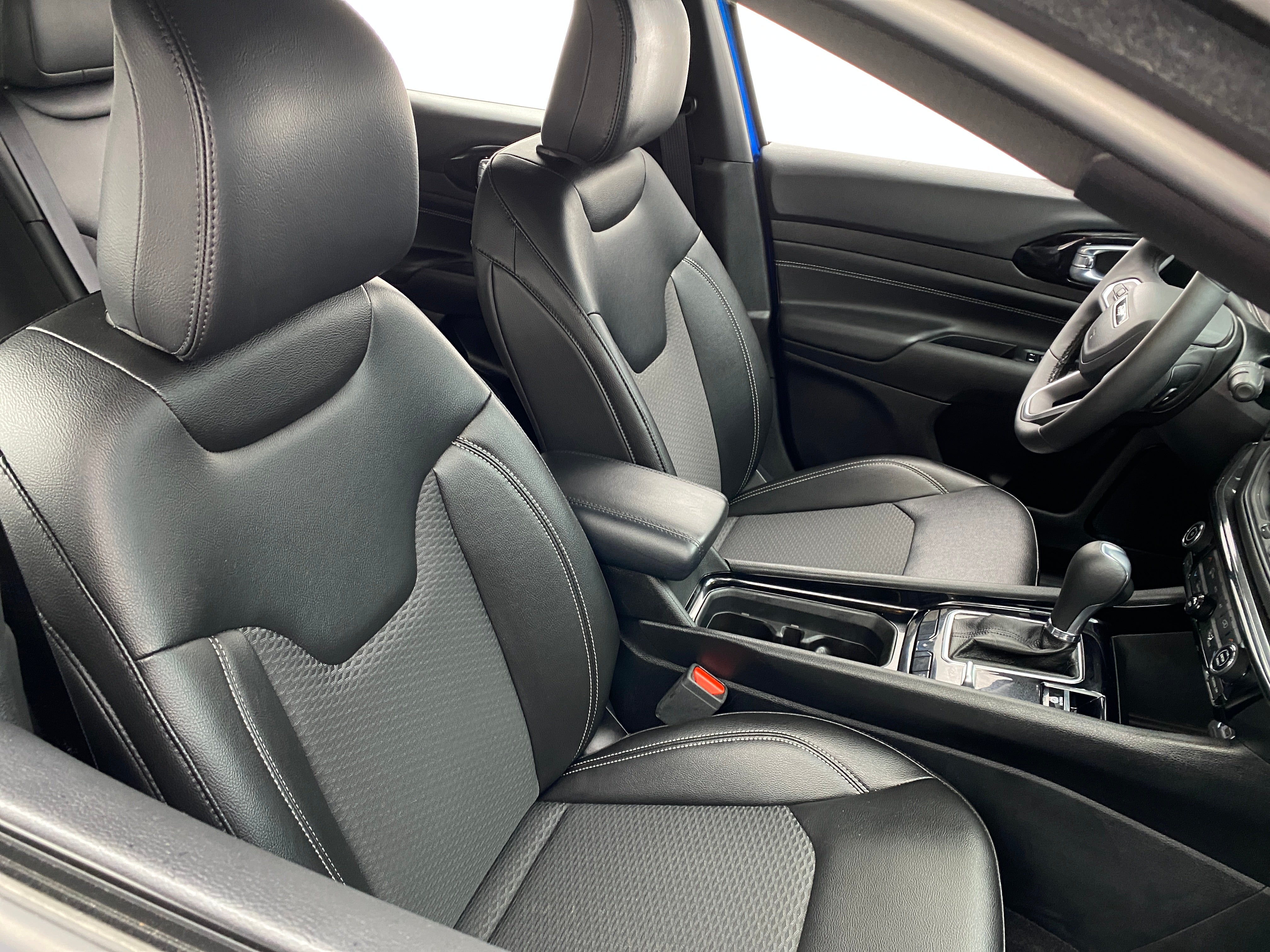 2024 Jeep Compass Latitude 2