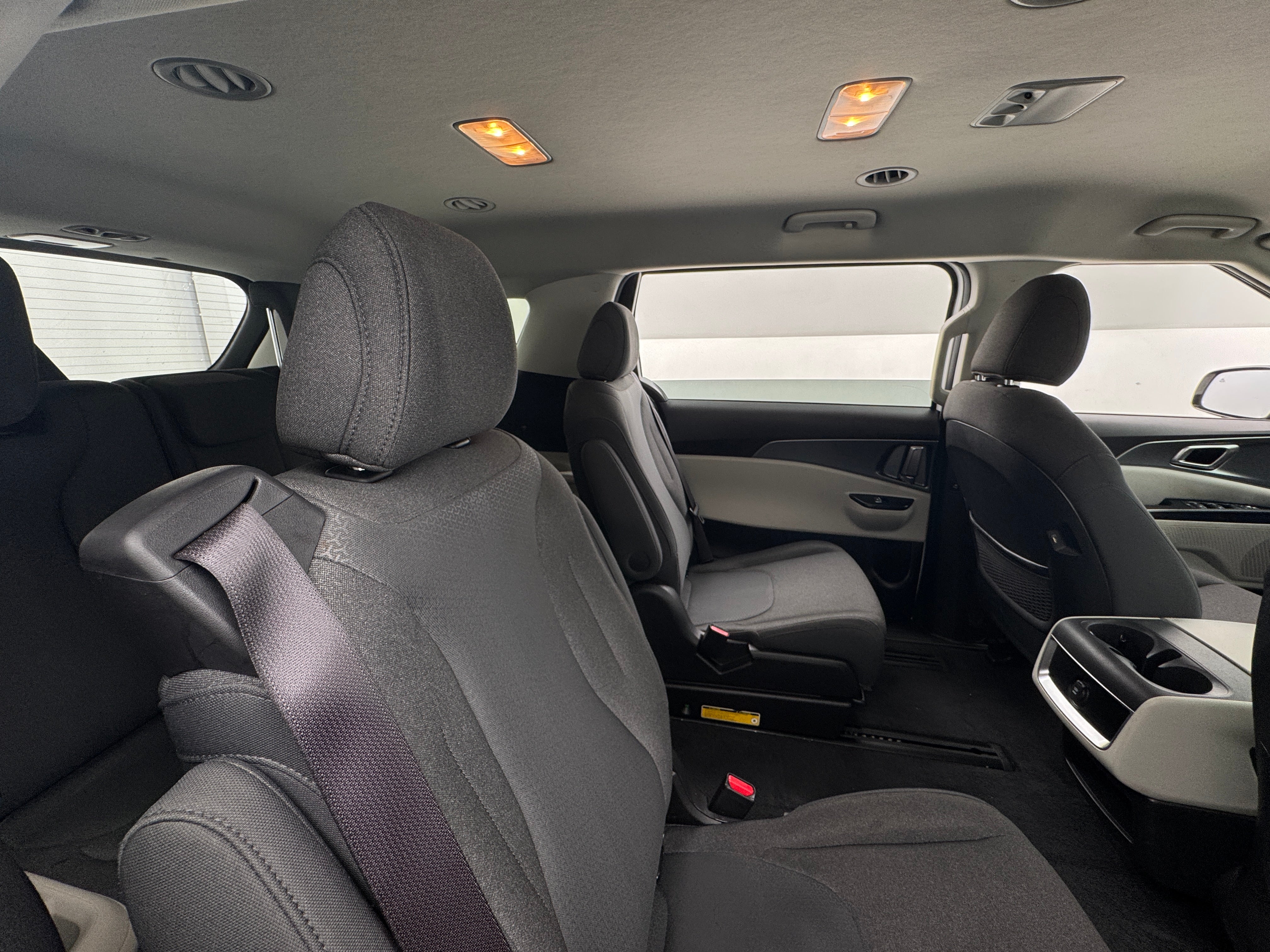 2022 Kia Carnival LX 6