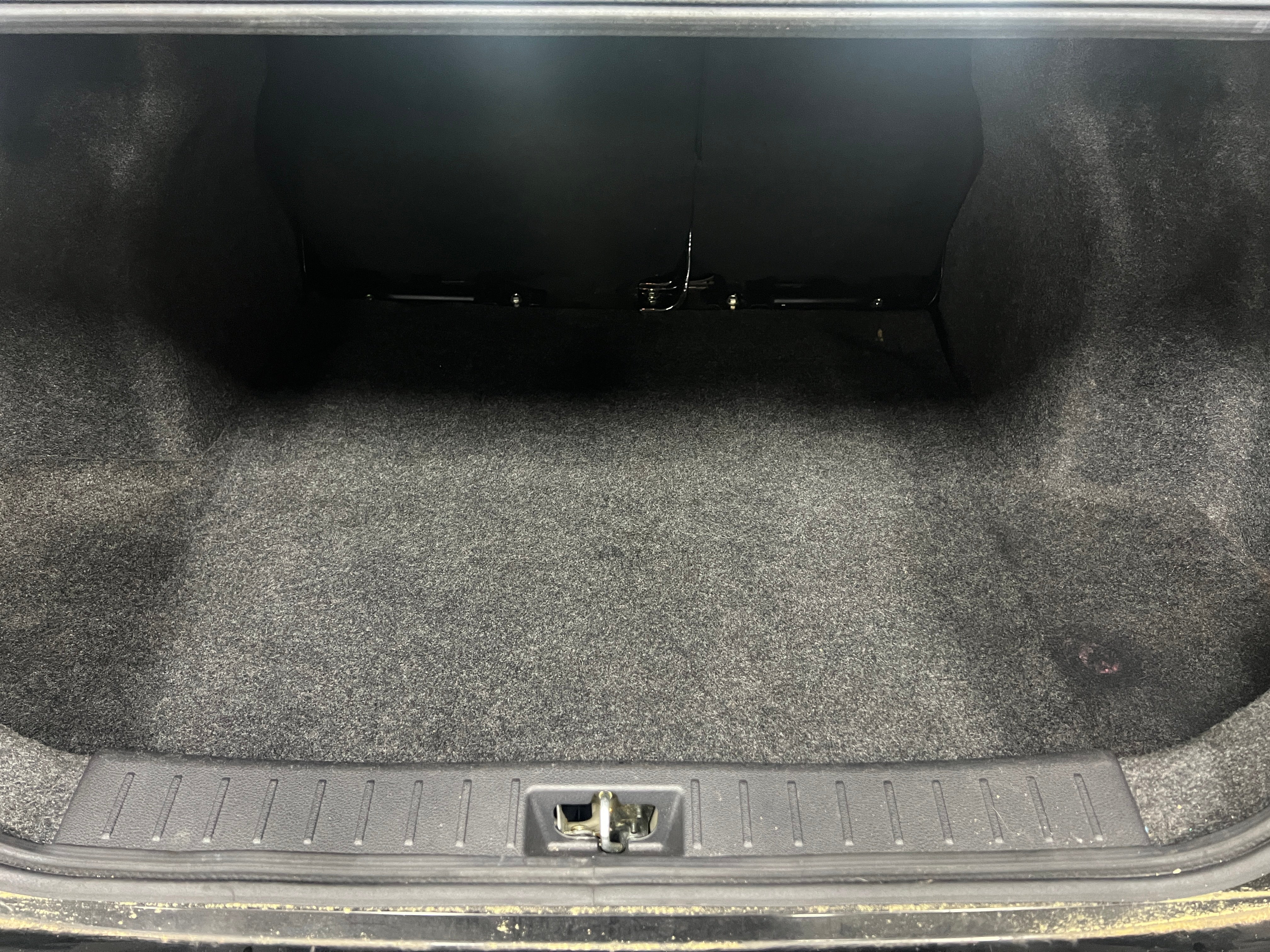 2021 Nissan Versa S 7