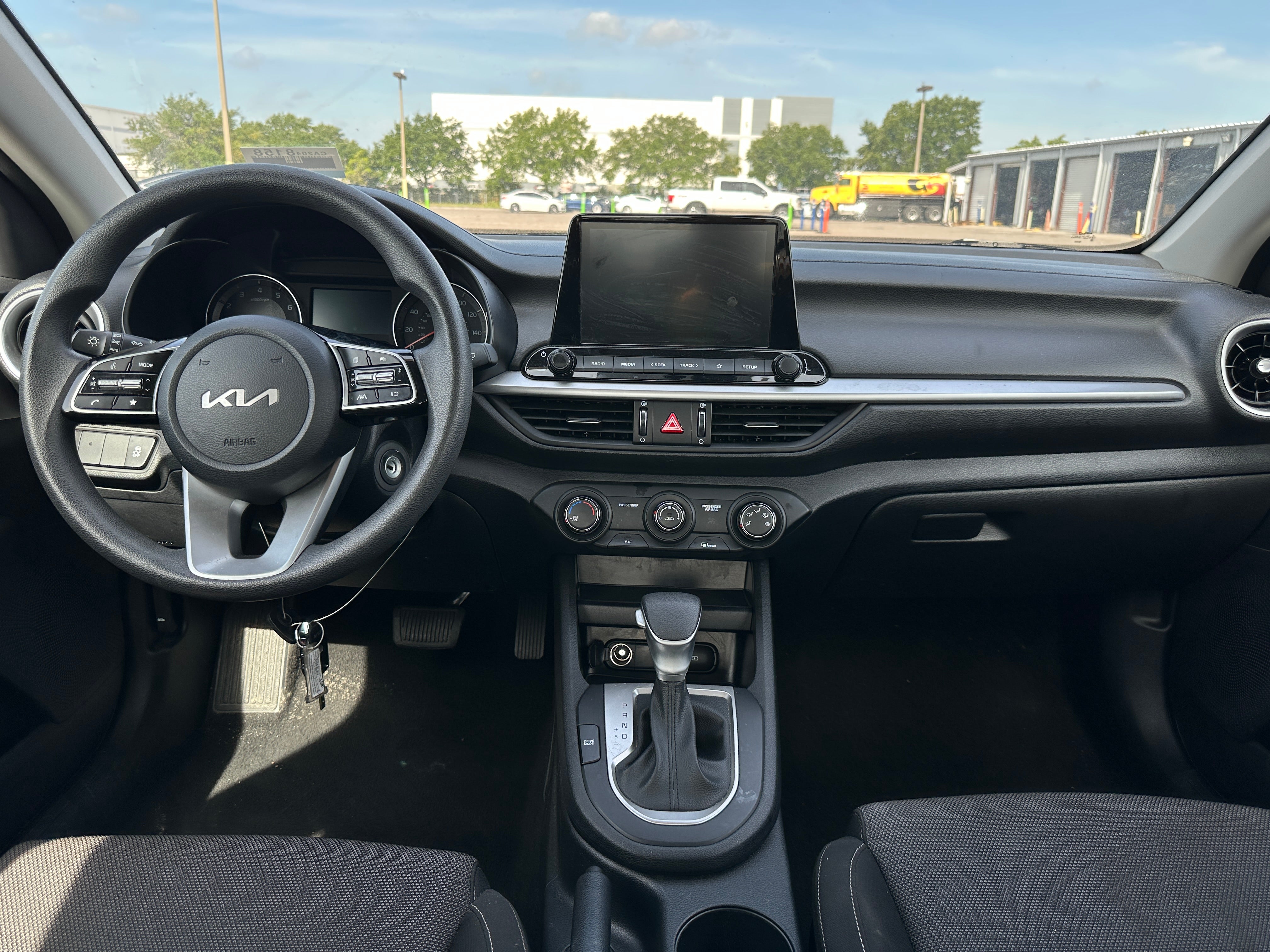 2024 Kia Forte LXS 3
