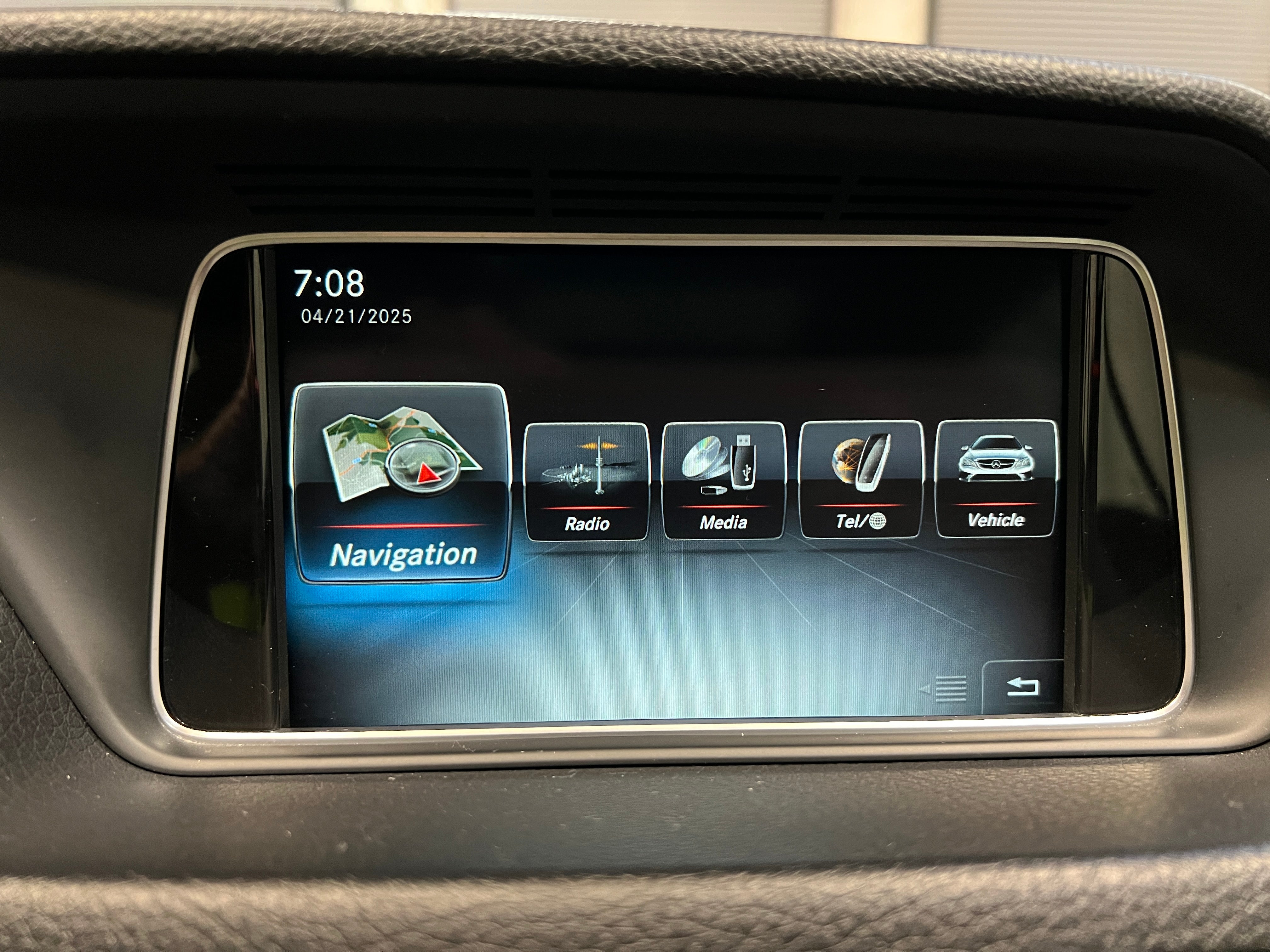 2016 Mercedes-Benz E-Class E 400 3