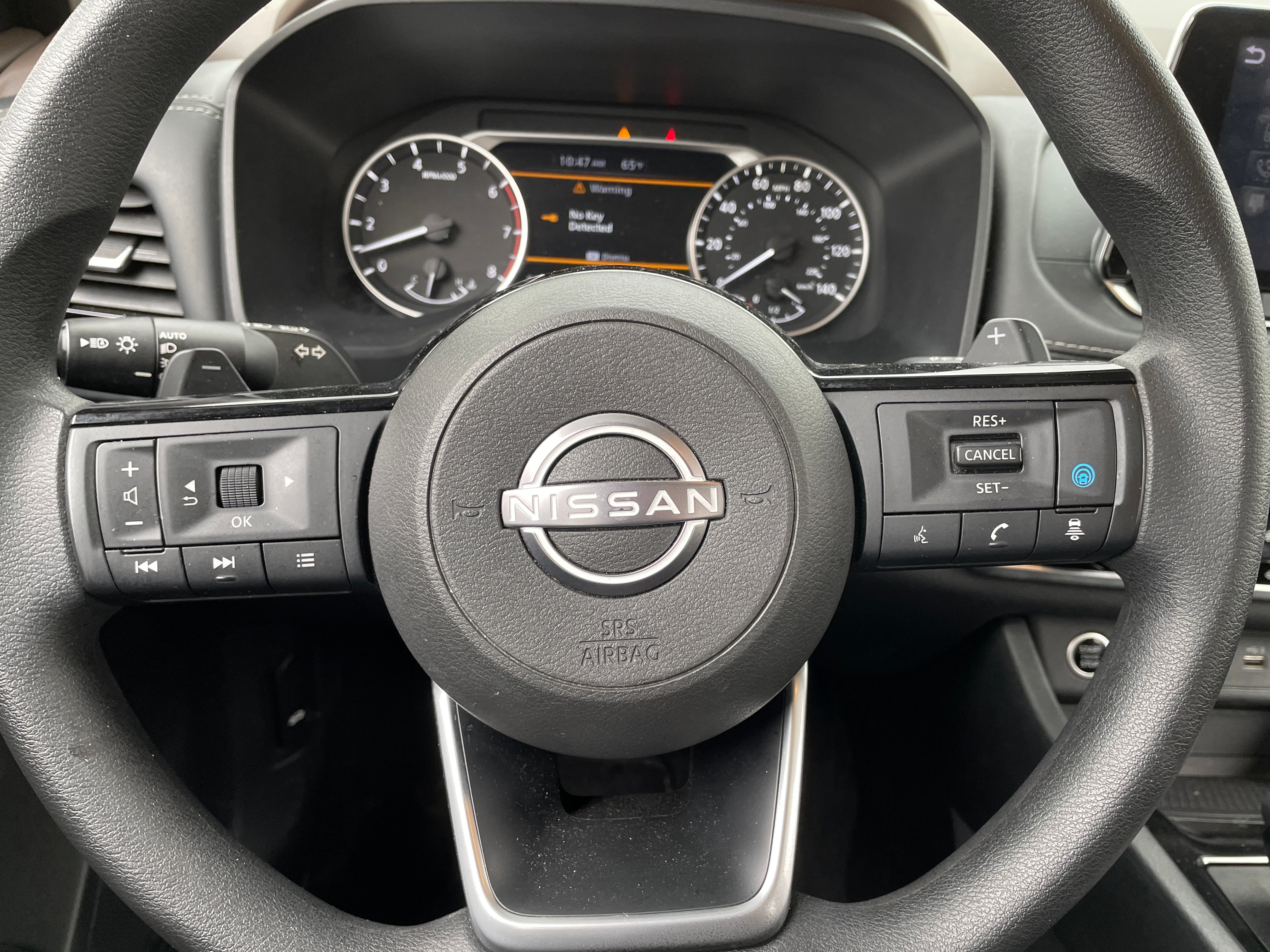 2023 Nissan Rogue SV 5
