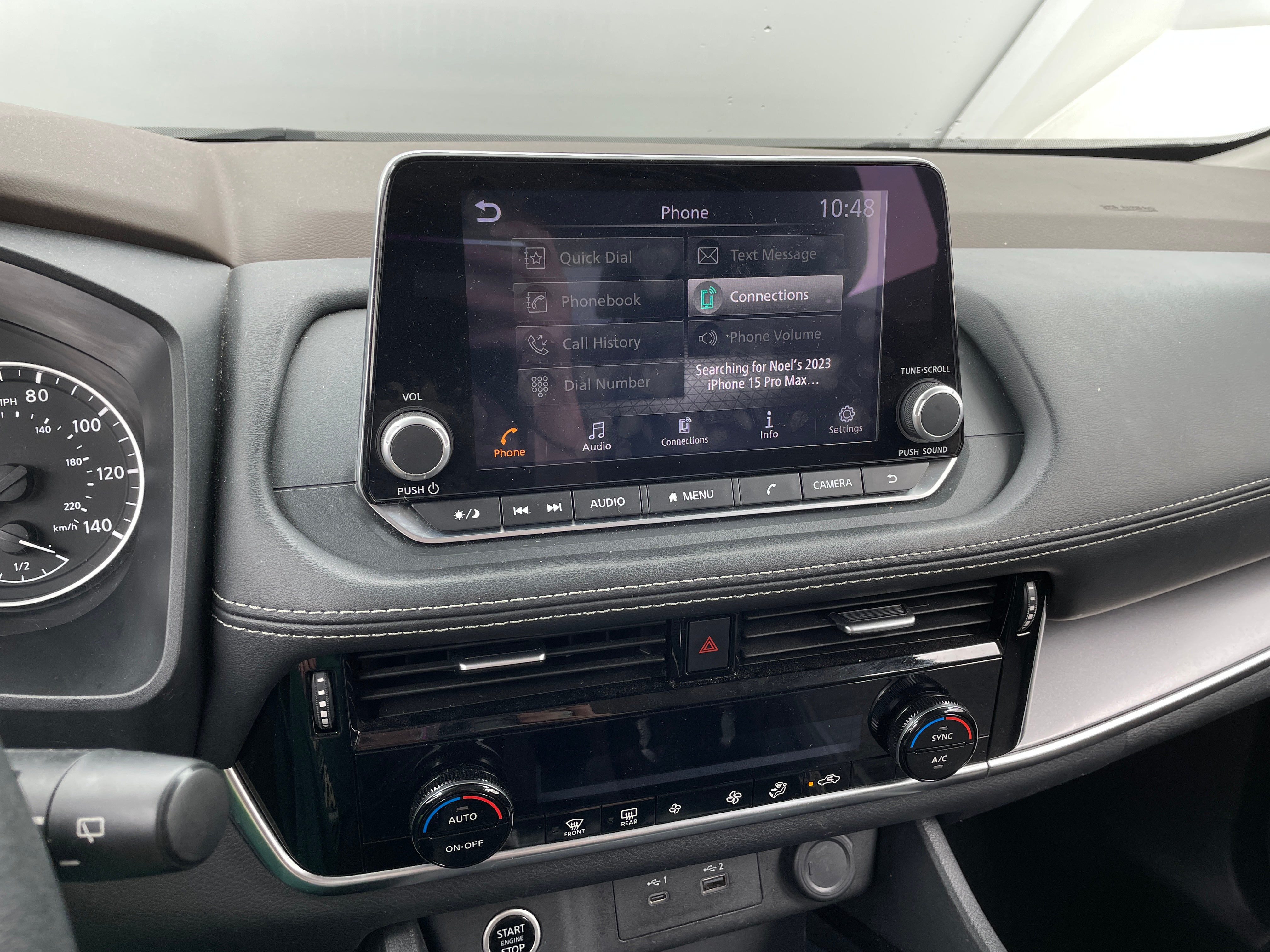 2023 Nissan Rogue SV 4
