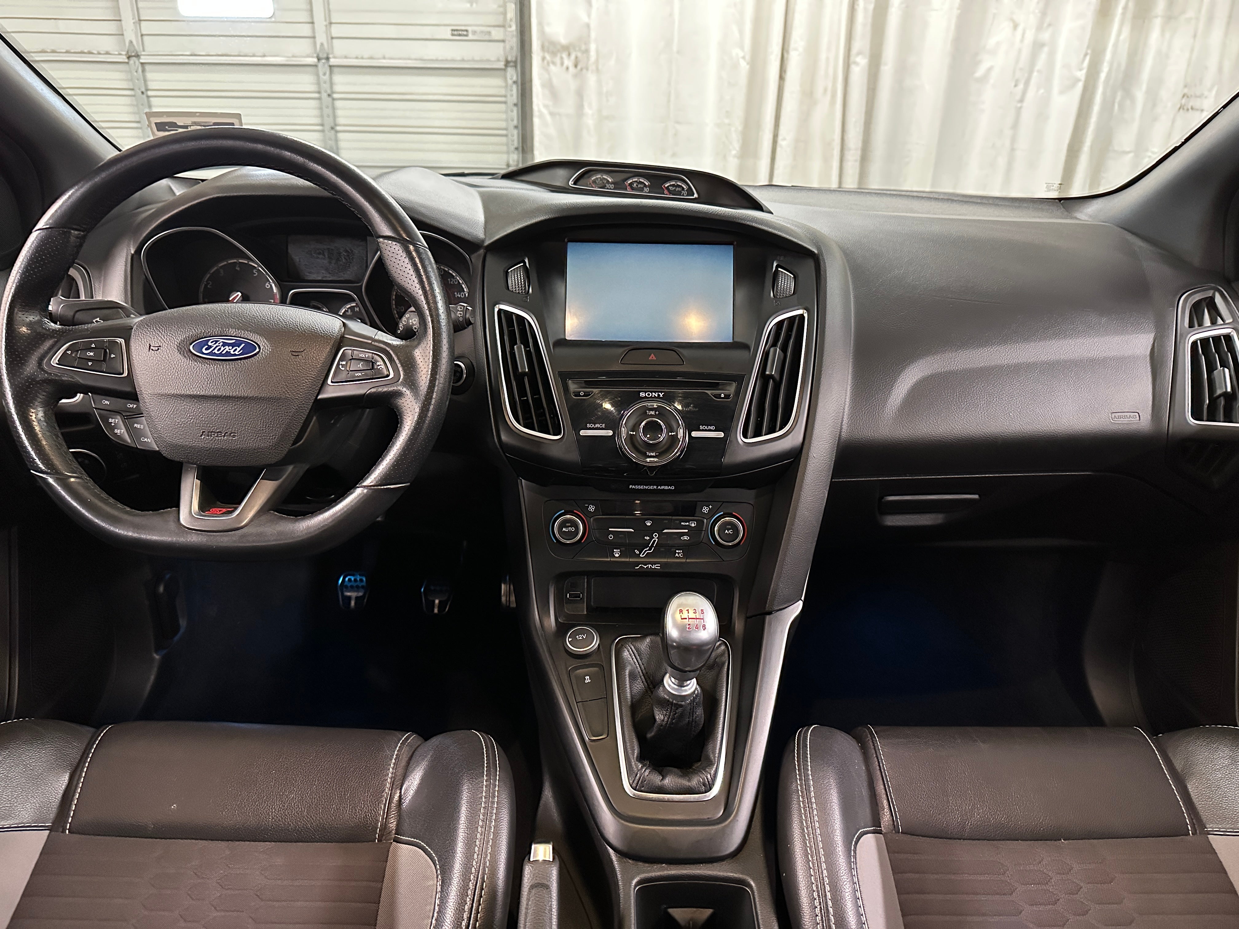 2015 Ford Focus SE 3