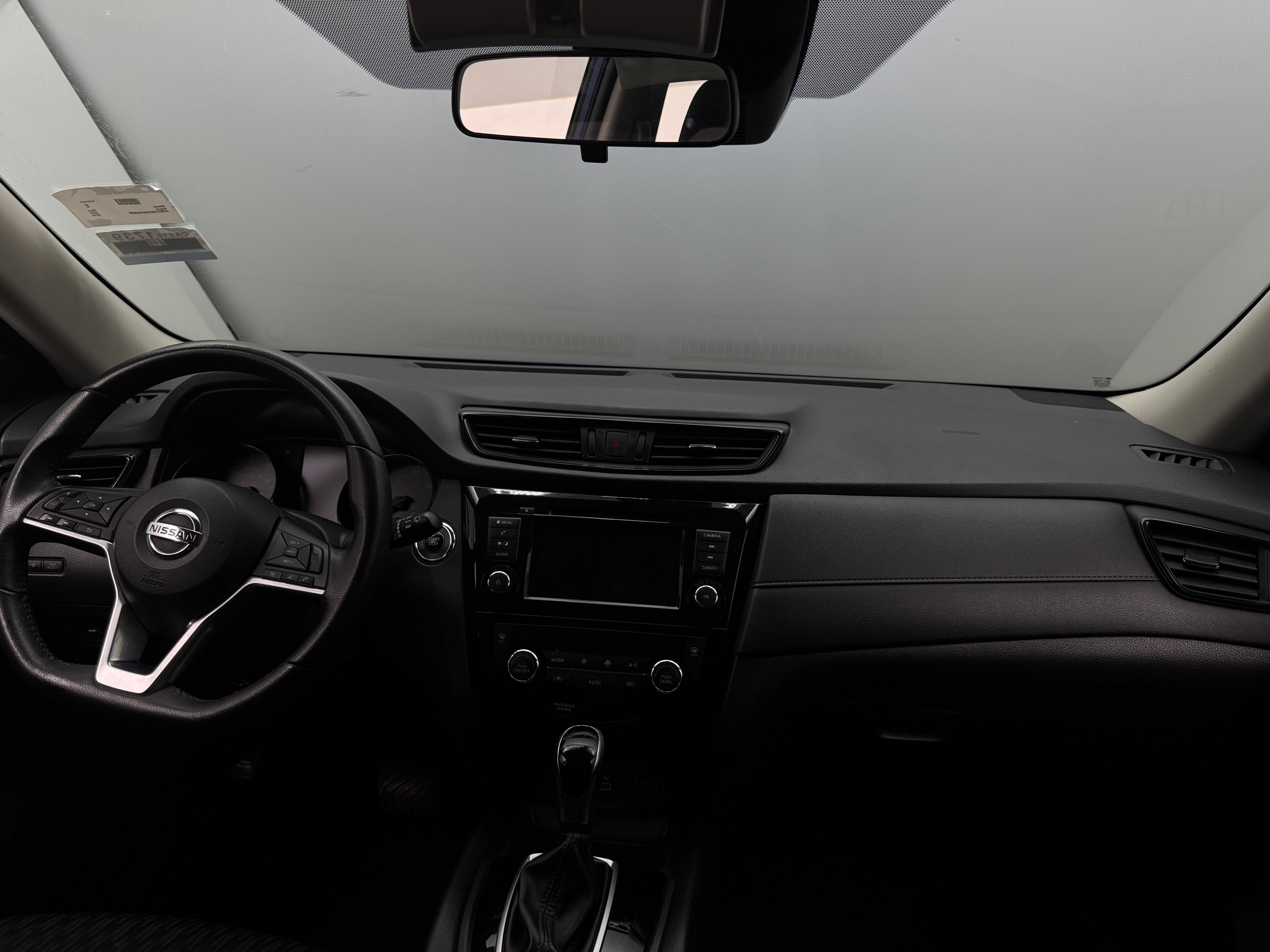 2019 Nissan Rogue SV 3