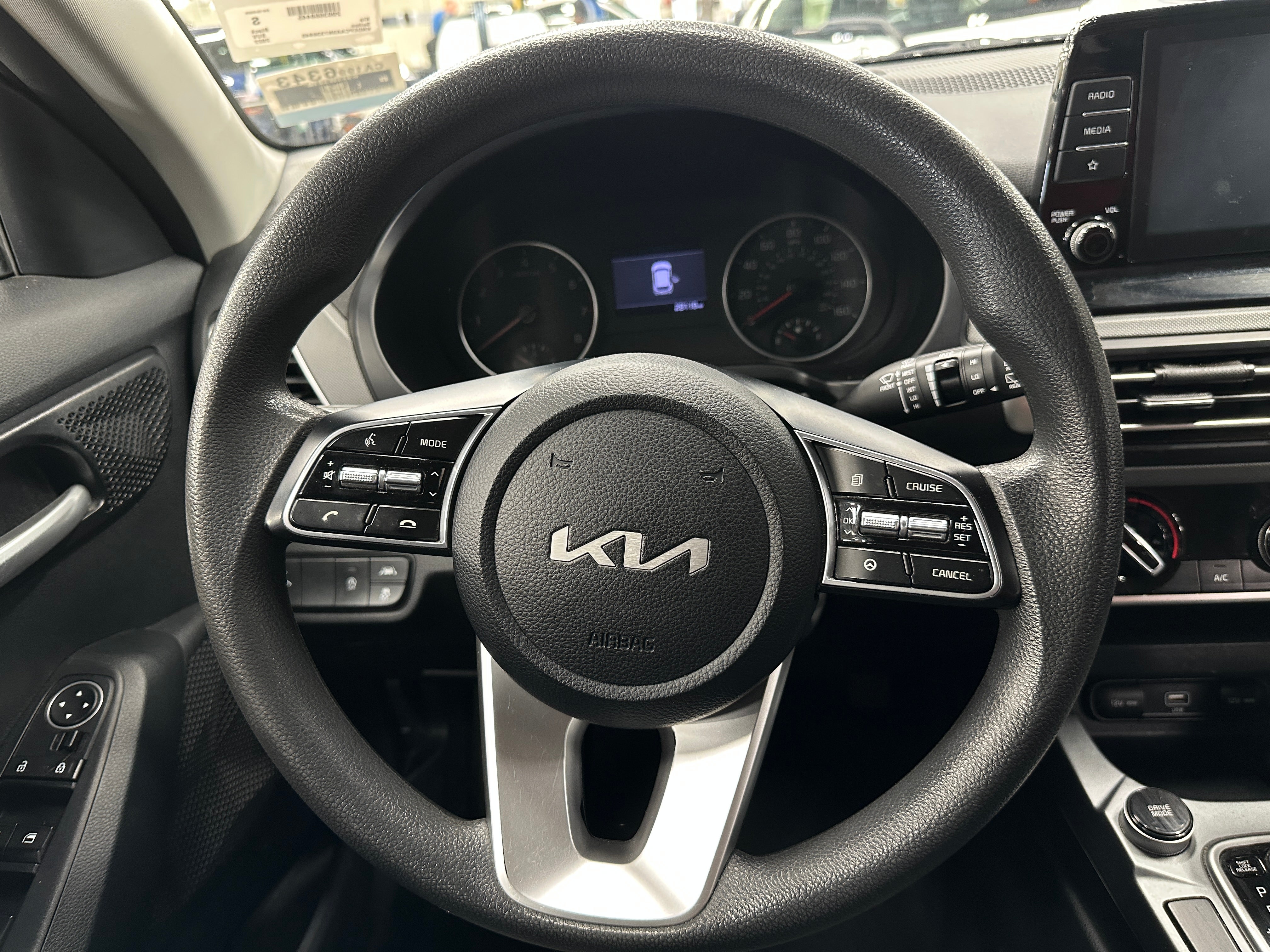 2022 Kia Seltos LX 5
