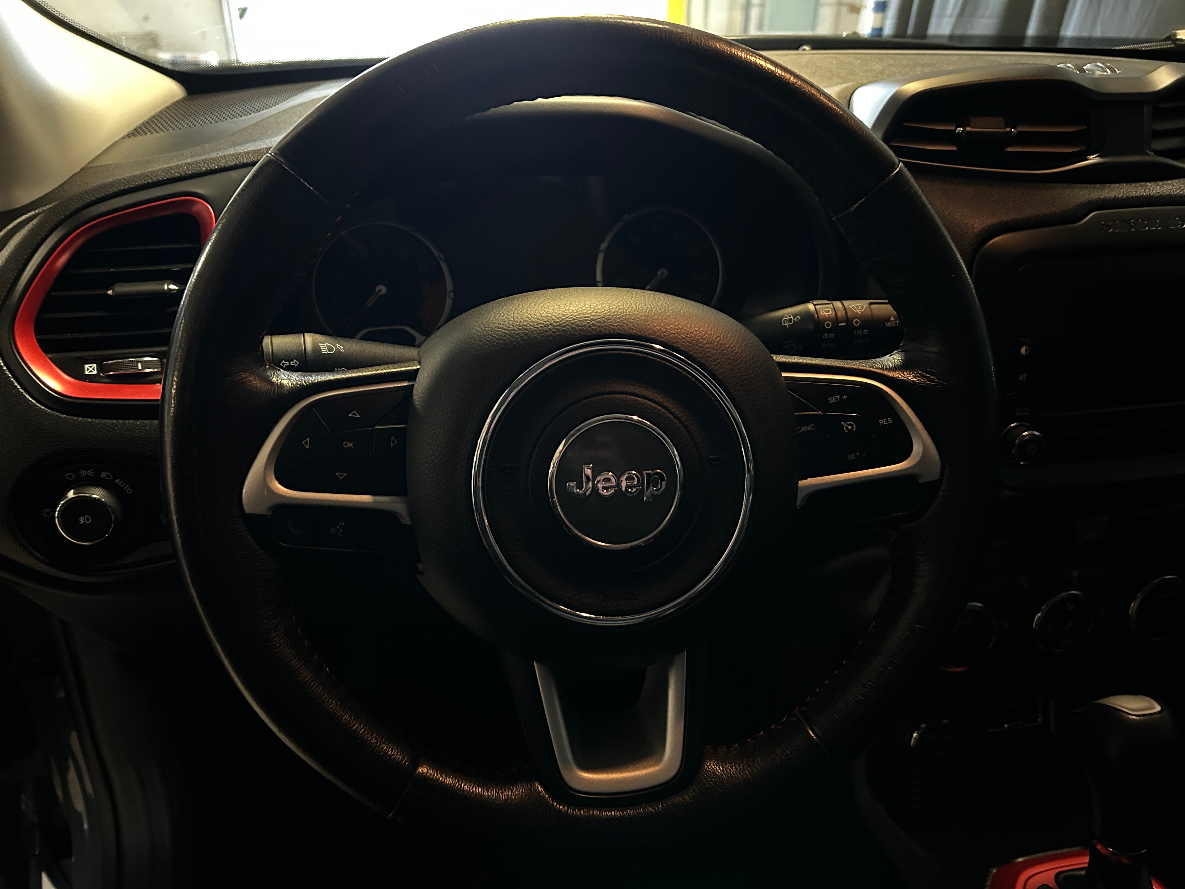 2016 Jeep Renegade Trailhawk 4