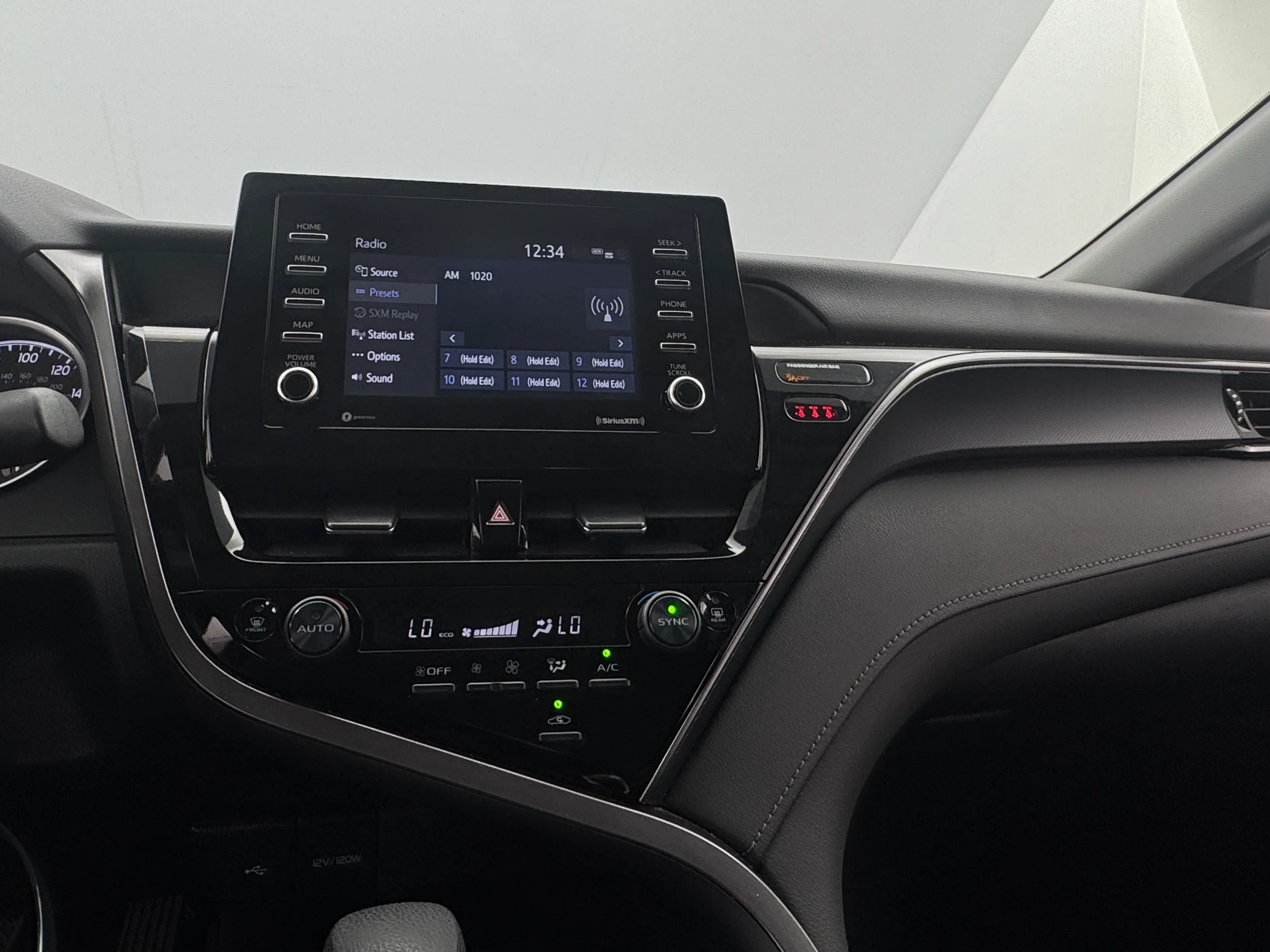 2024 Toyota Camry LE 4