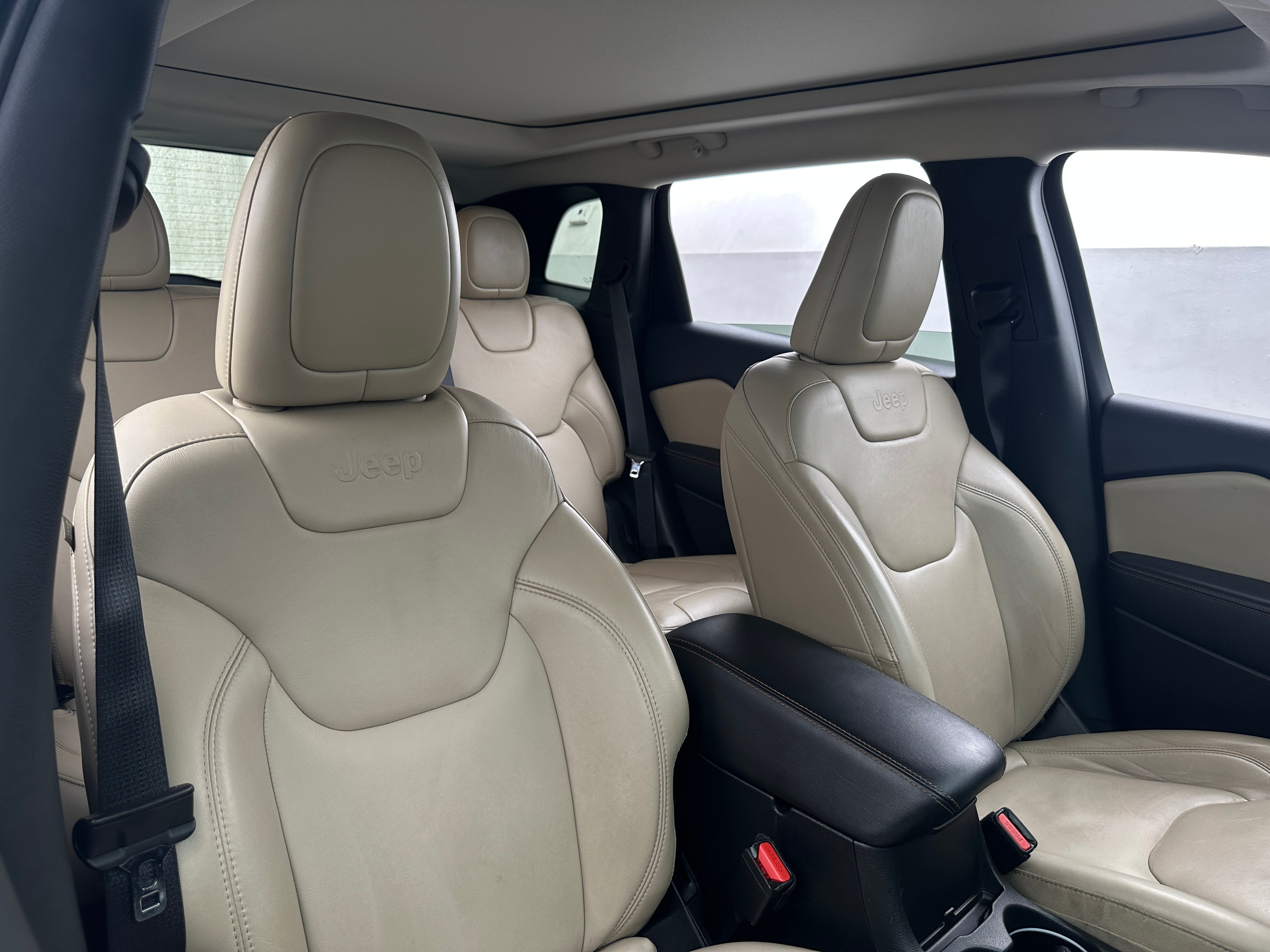 2015 Jeep Cherokee Limited Edition 2