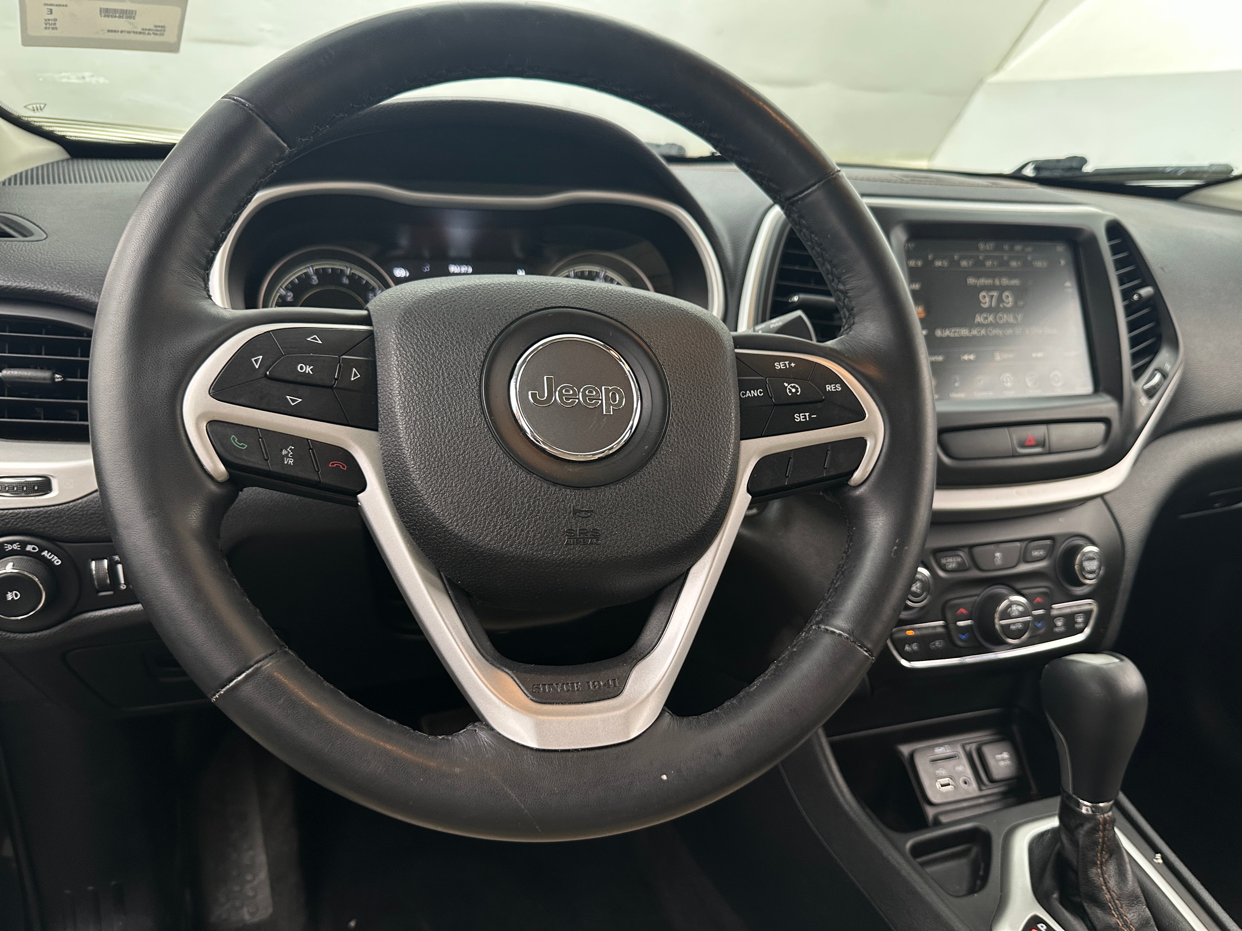 2015 Jeep Cherokee Limited Edition 5