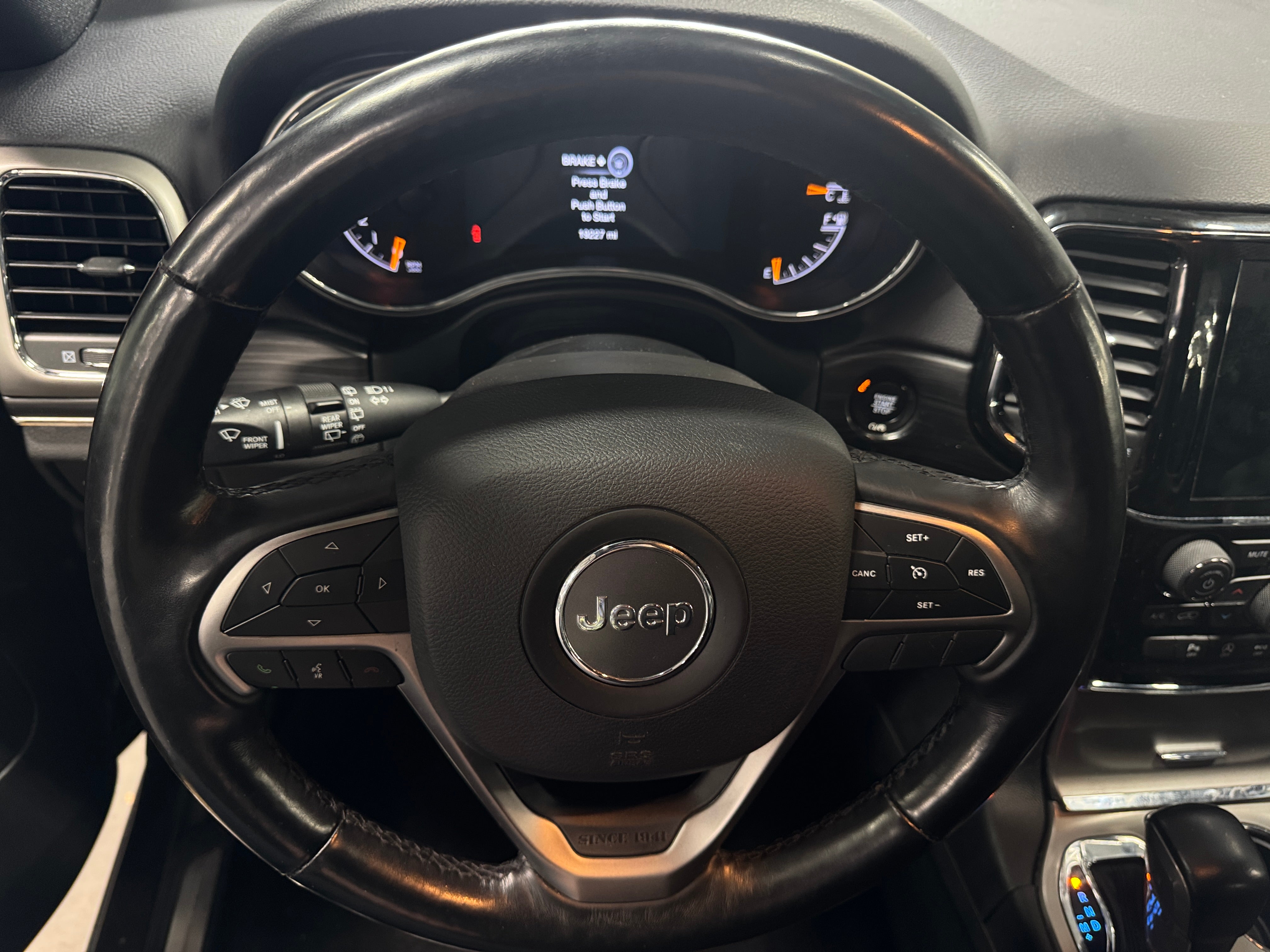 2021 Jeep Grand Cherokee Limited Edition 4