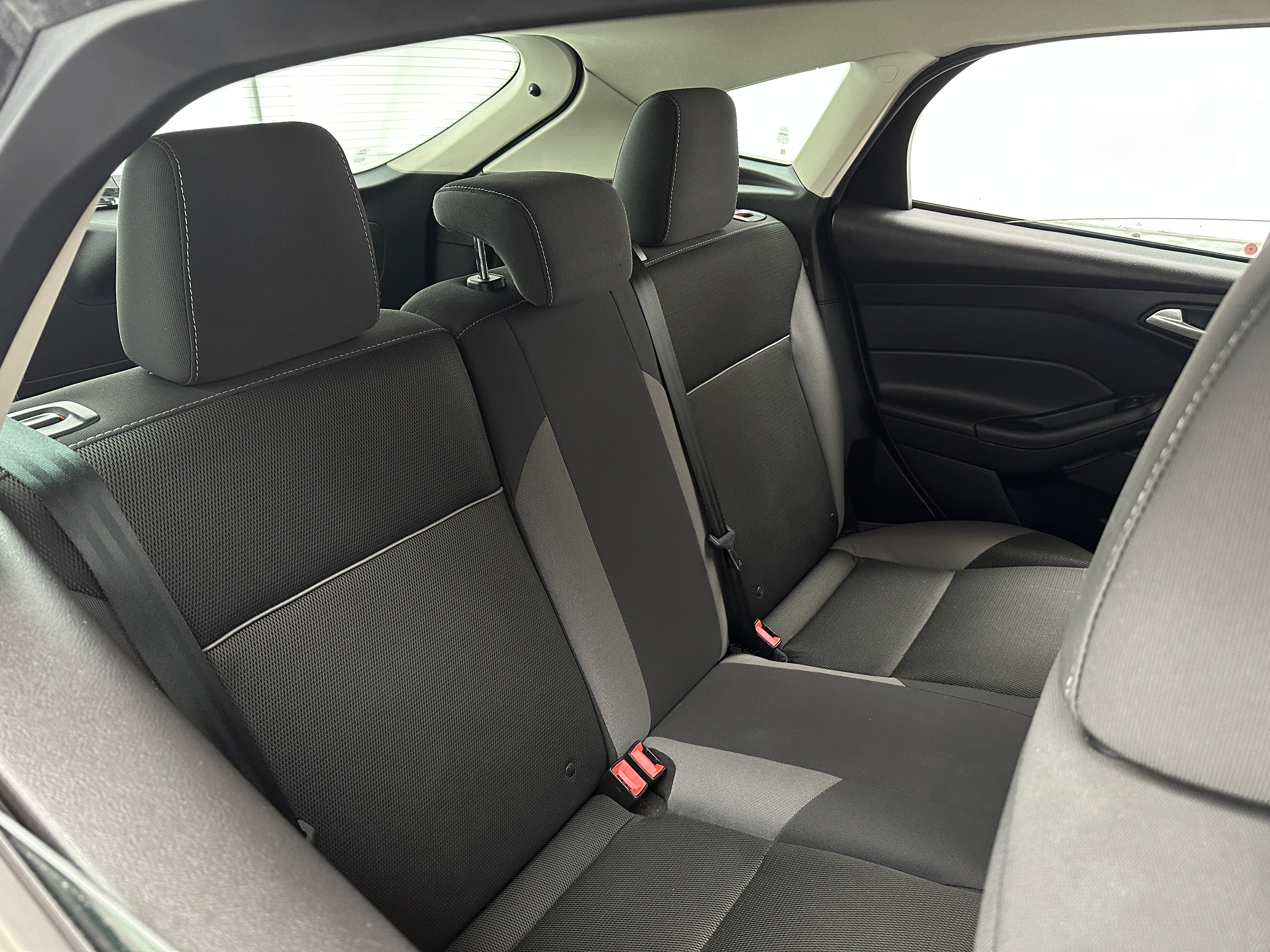 2014 Ford Focus SE 6