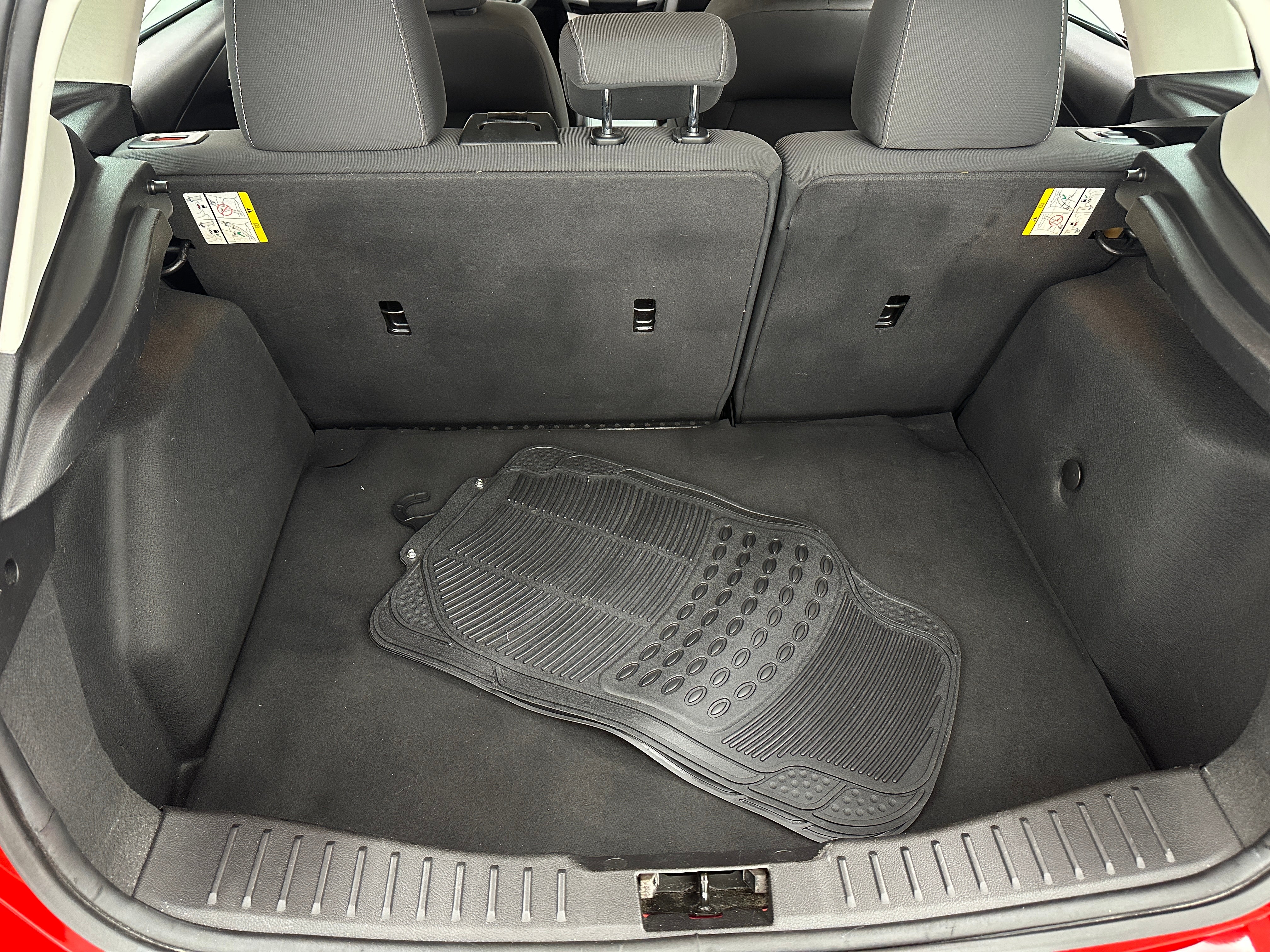 2014 Ford Focus SE 7