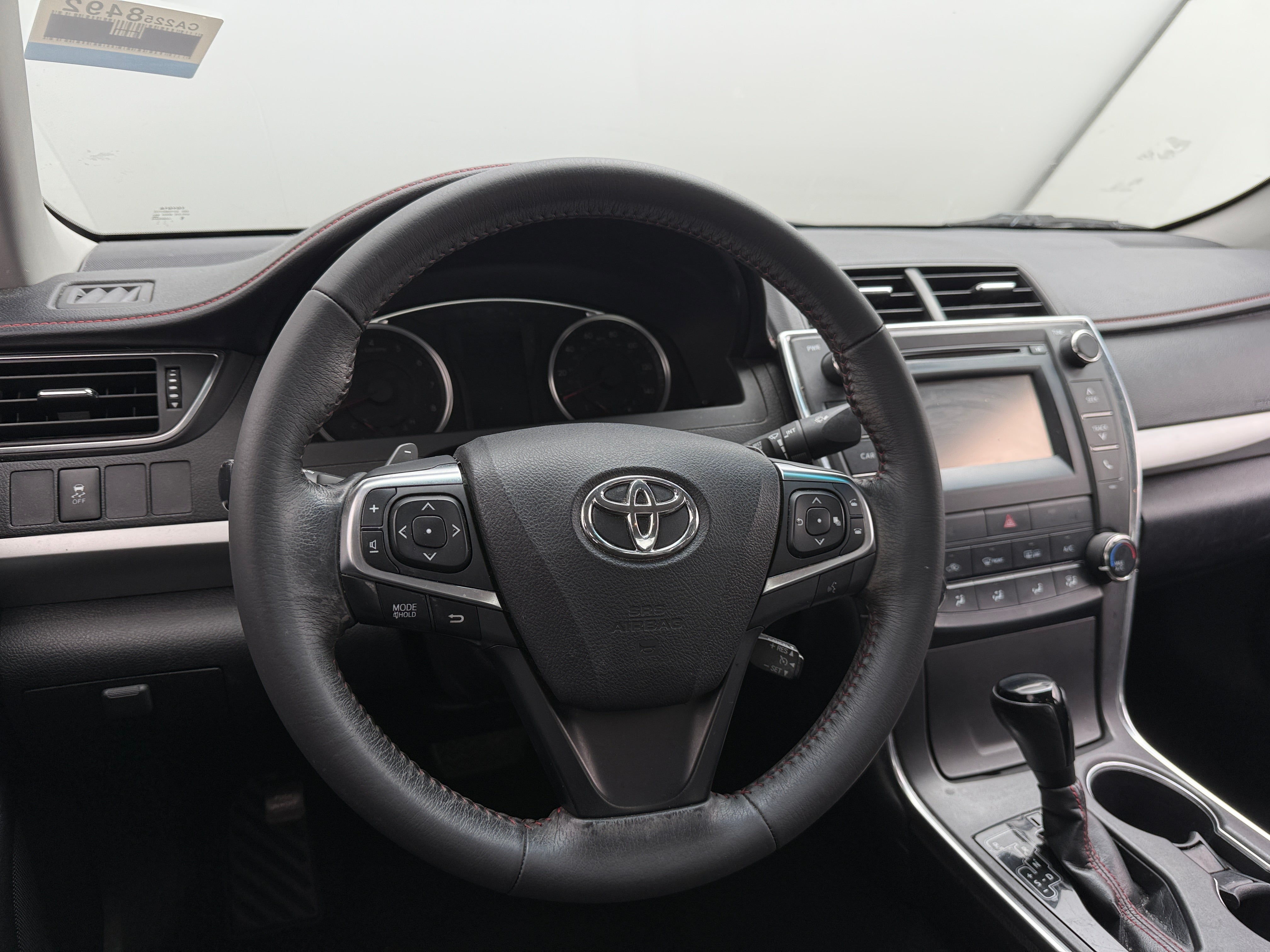 2017 Toyota Camry SE 4