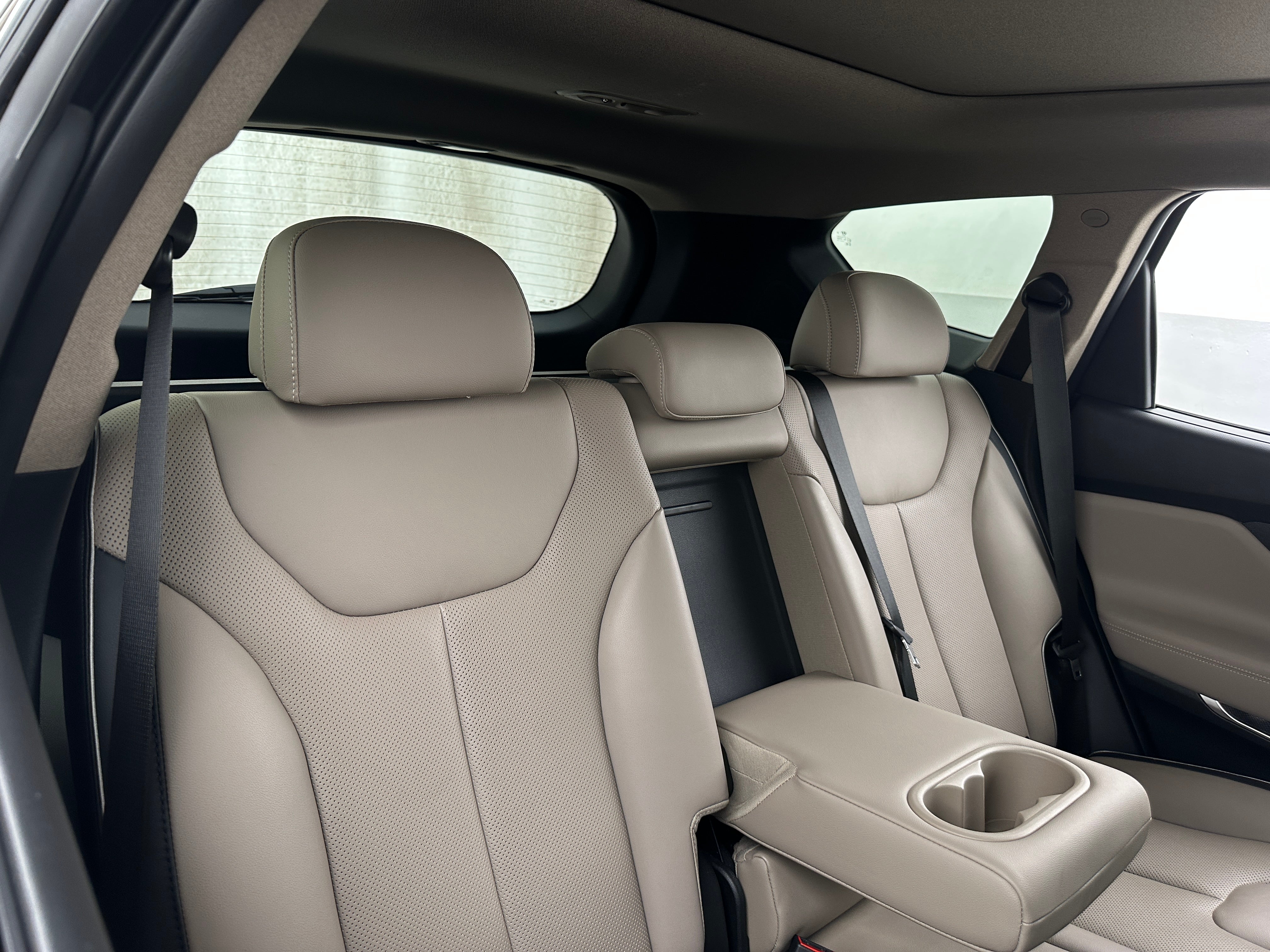 2023 Hyundai Santa Fe Limited 5