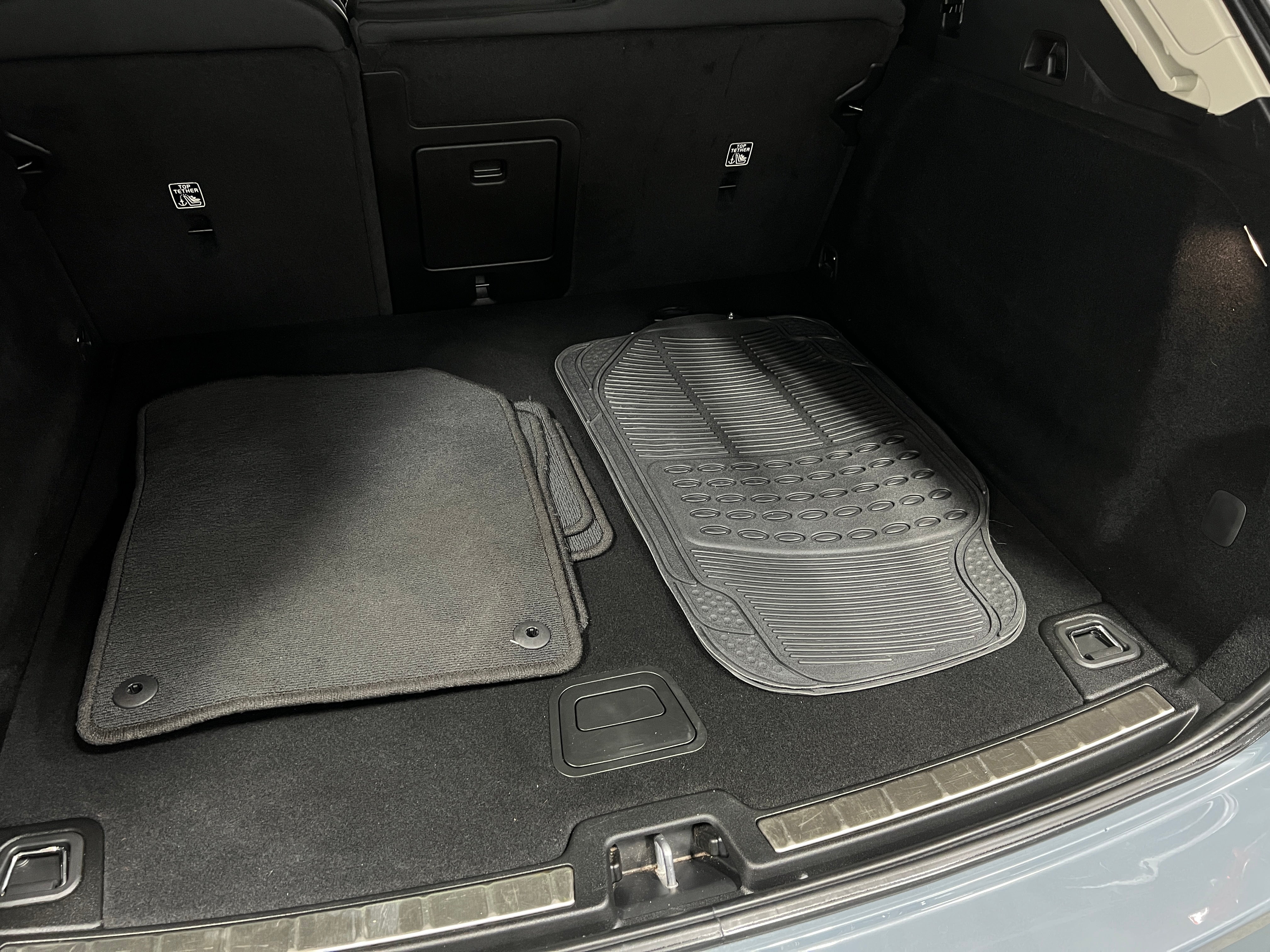 2022 Volvo XC60 B5 Momentum 7