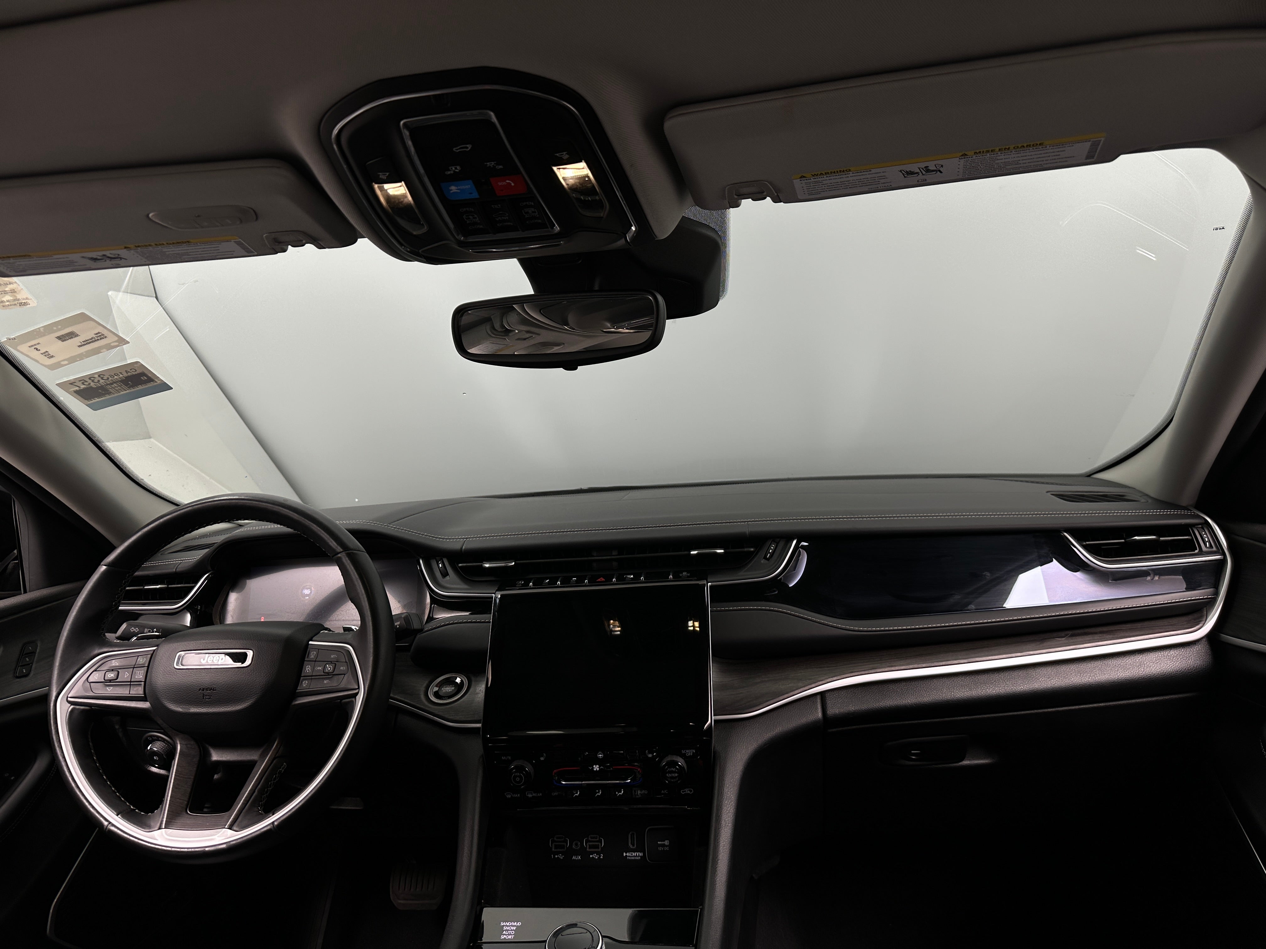 2022 Jeep Grand Cherokee L Limited Edition 2