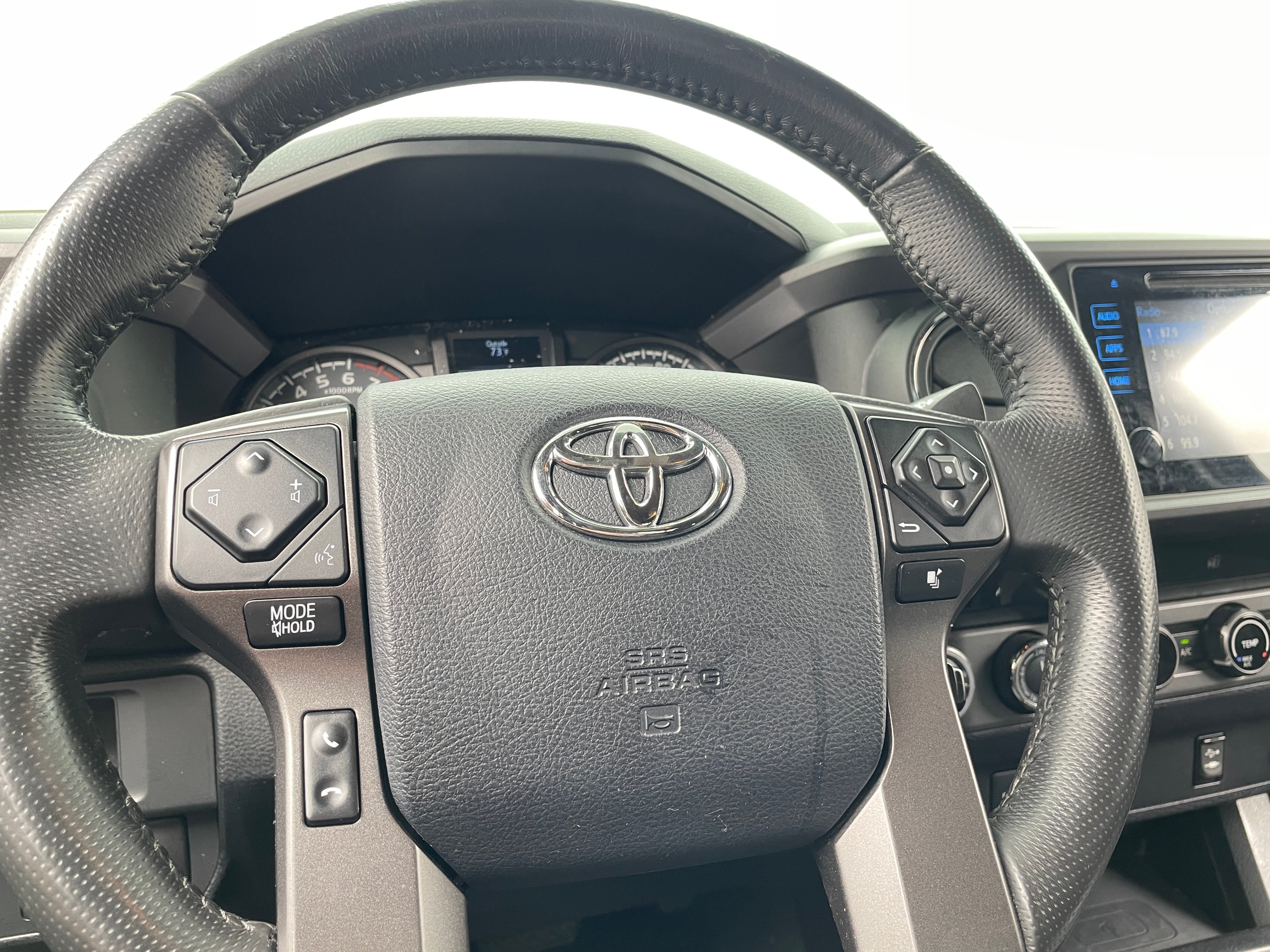 2017 Toyota Tacoma TRD Sport 4