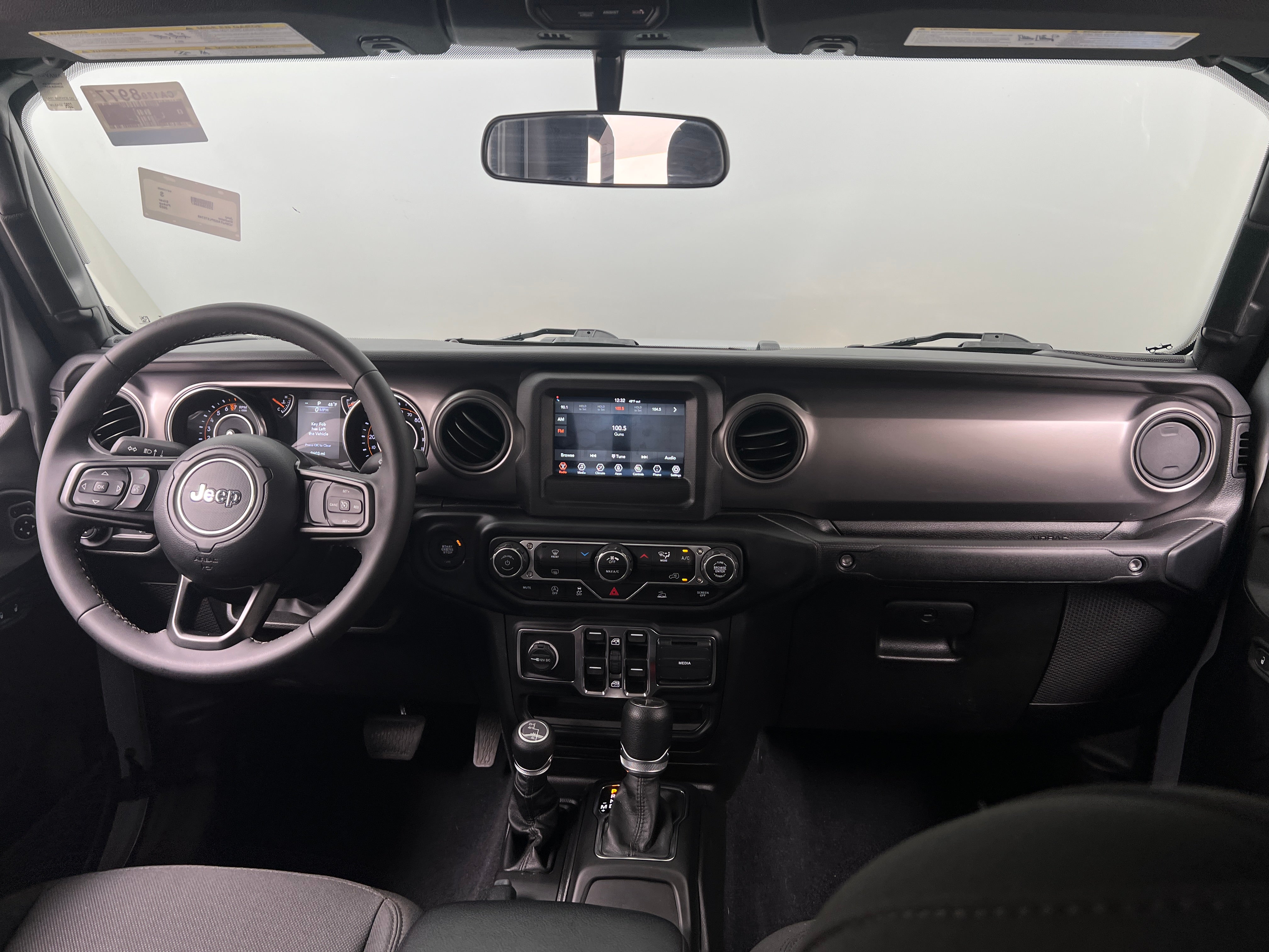 2023 Jeep Gladiator Sport S 3