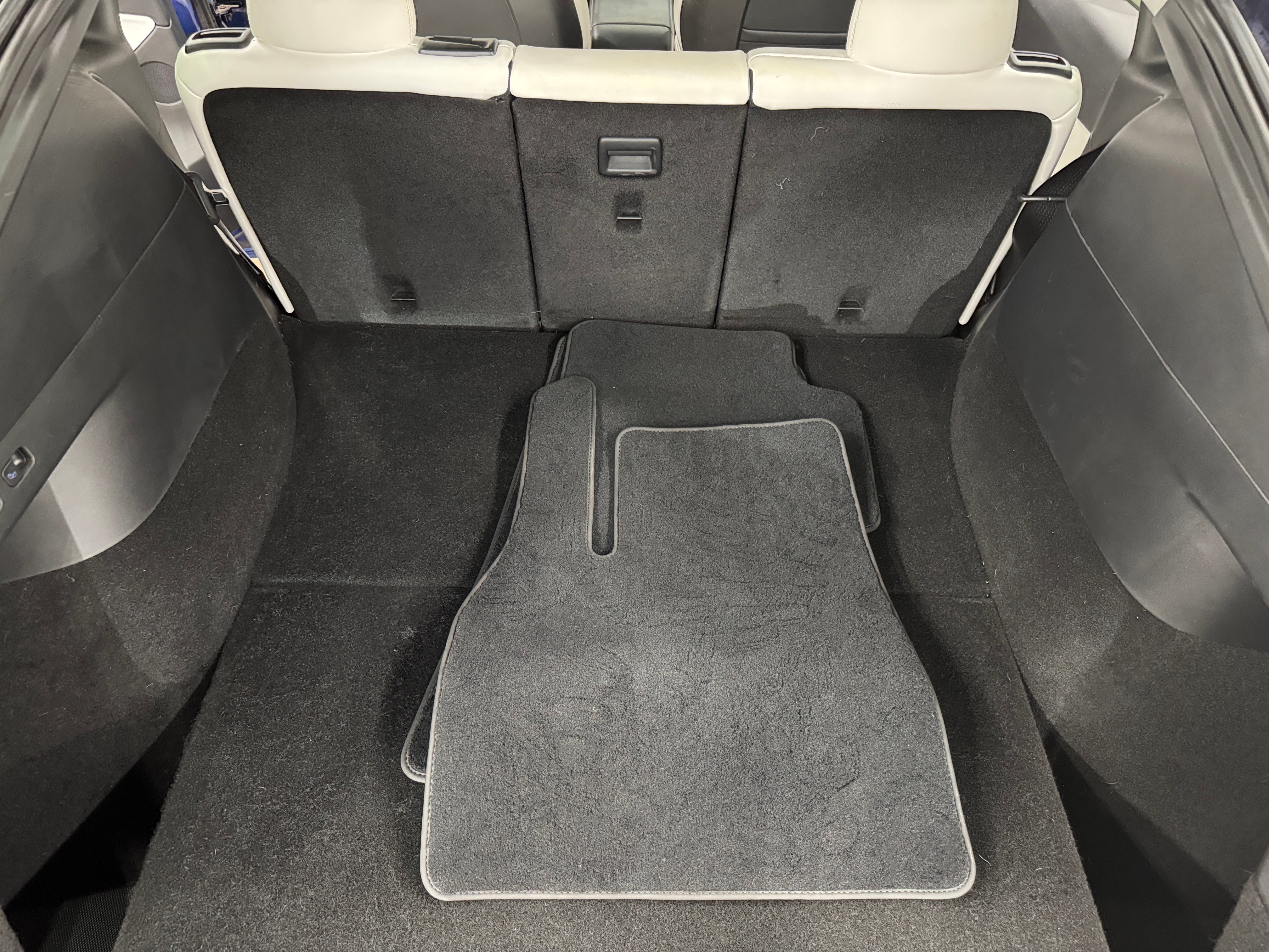2020 Tesla Model Y Long Range 5