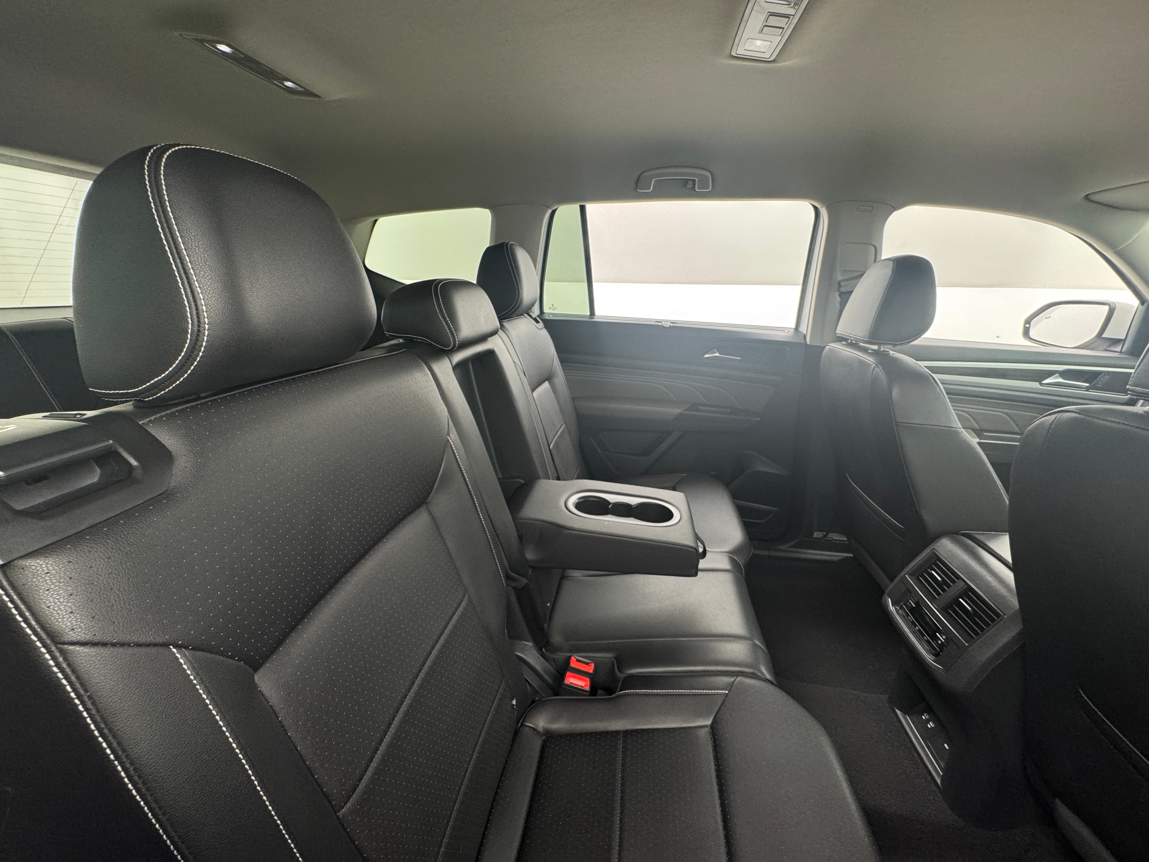 2023 Volkswagen Atlas SE 6