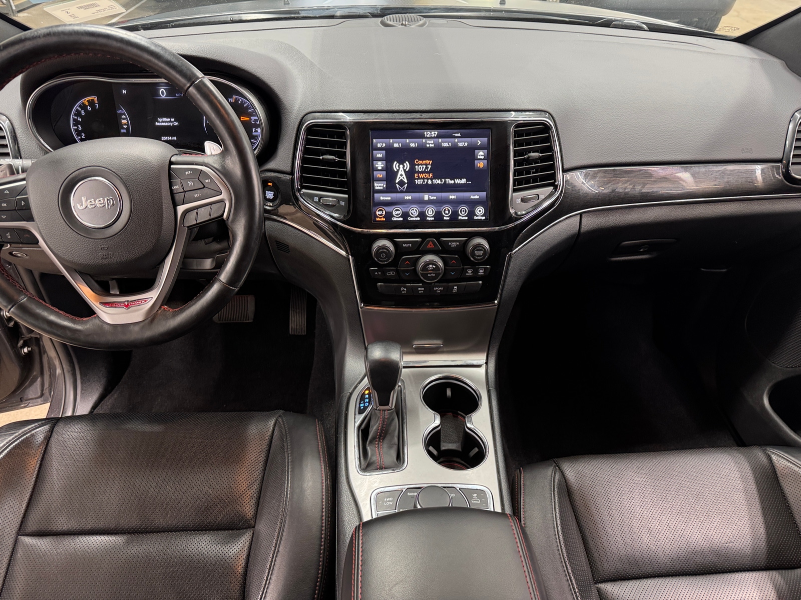 Thumbnail: 2020 Jeep Grand Cherokee - 2