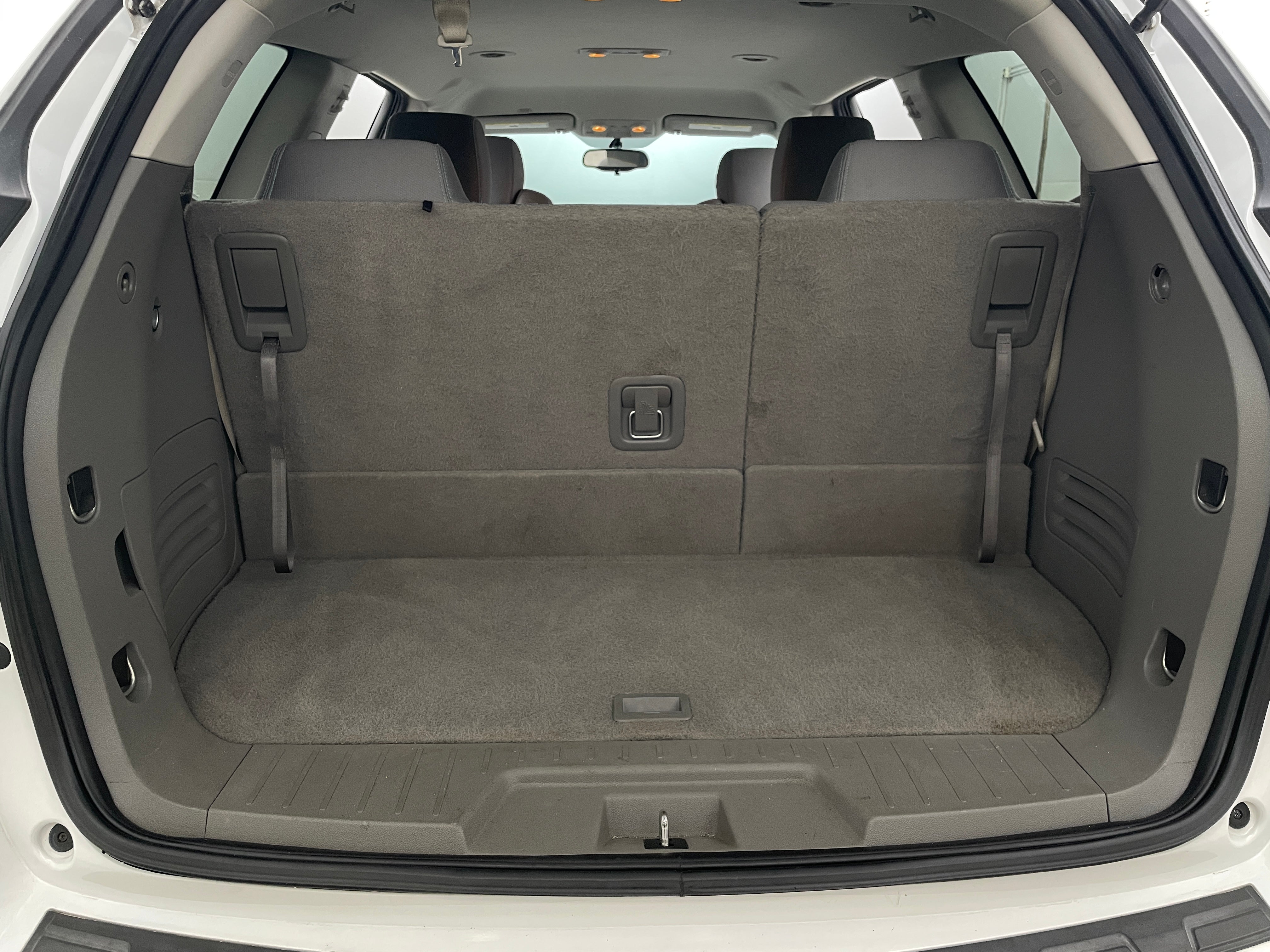 2017 Chevrolet Traverse LS 7