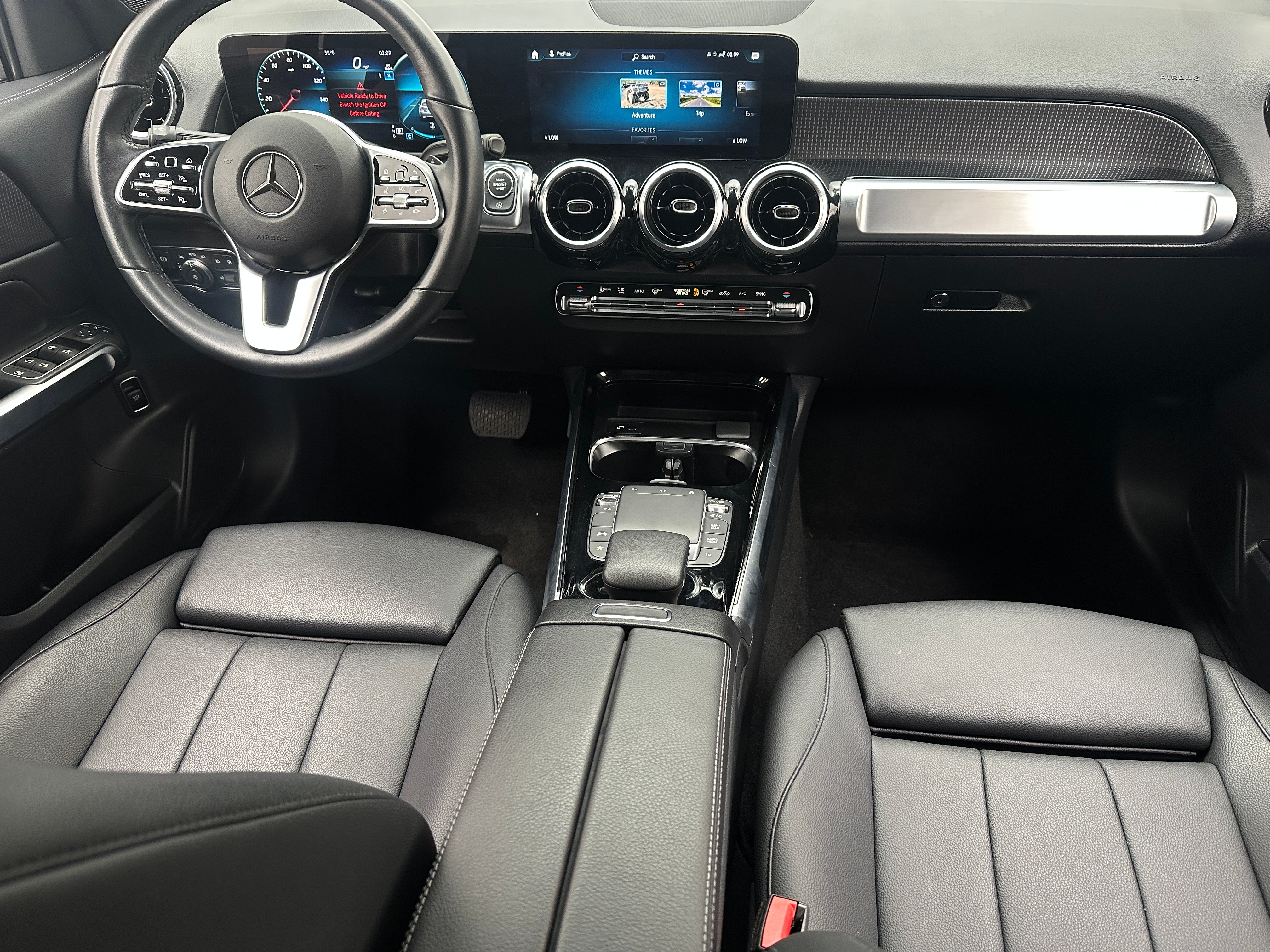 2023 Mercedes-Benz GLB 250 2