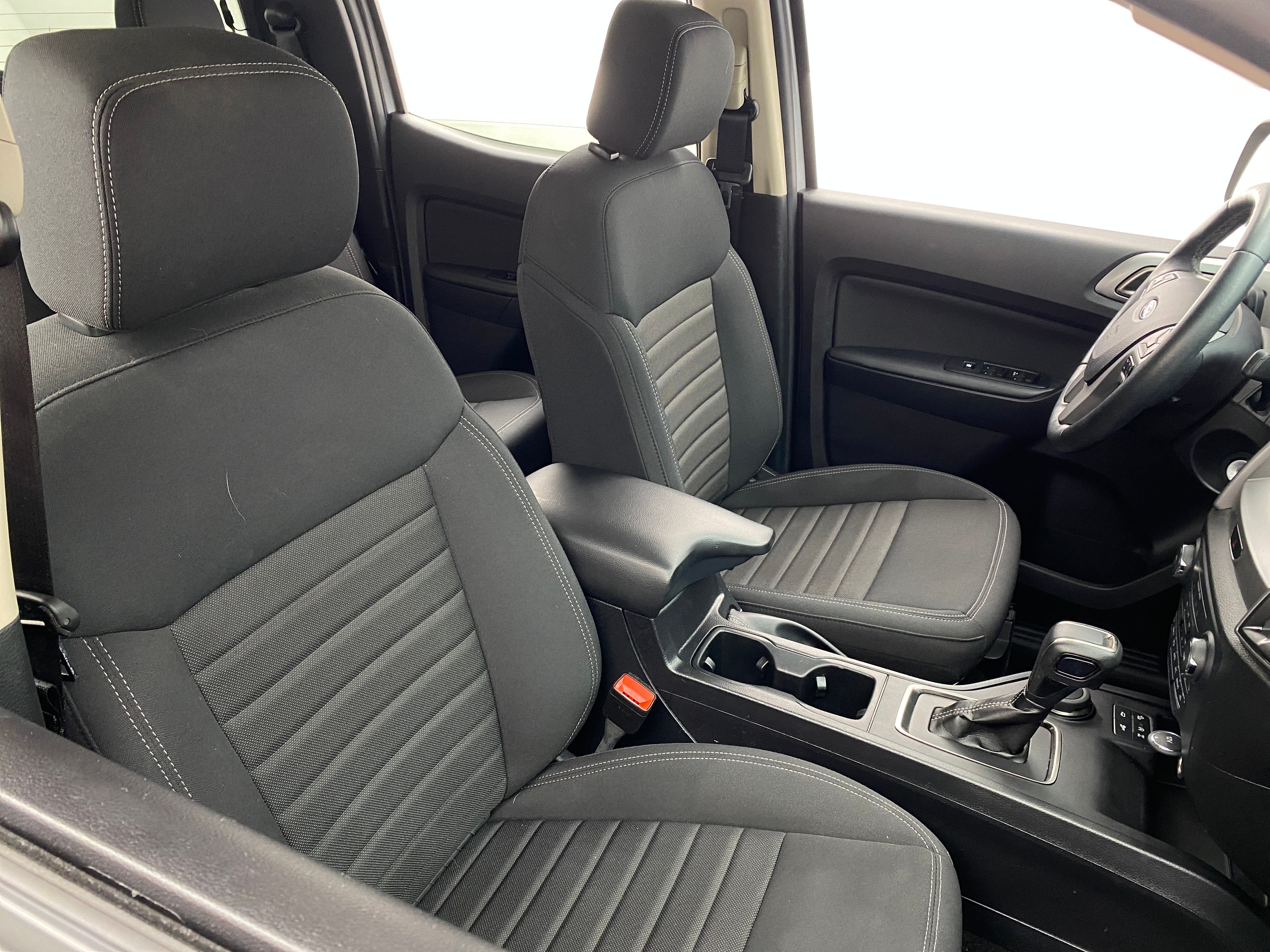 2021 Ford Ranger XLT 2