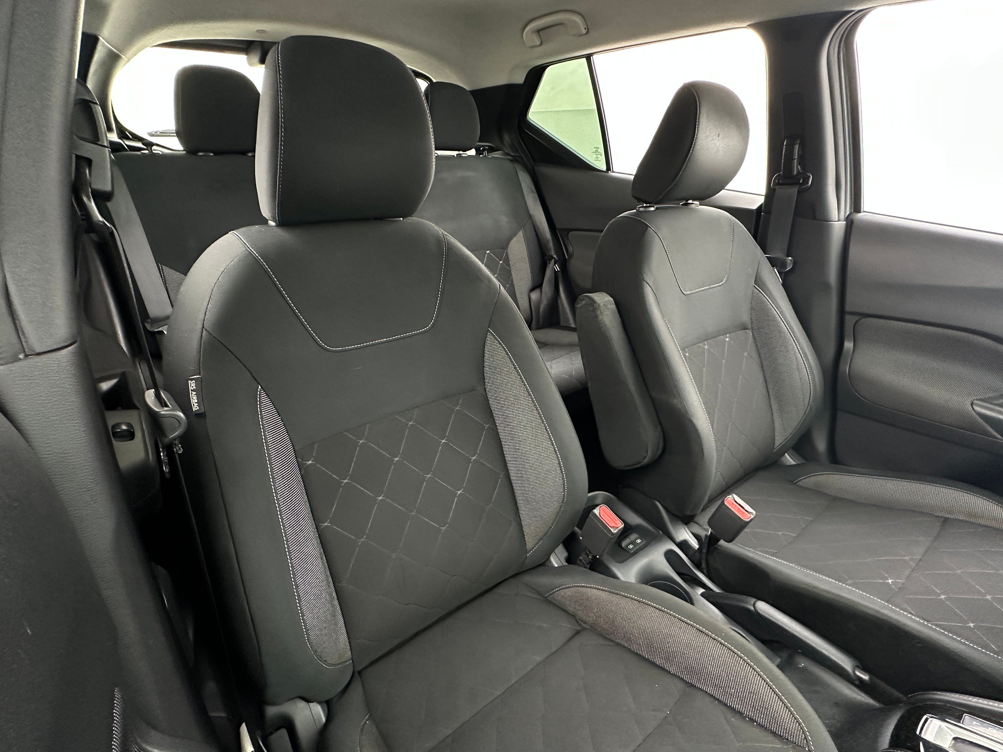 2019 Nissan Kicks S 2