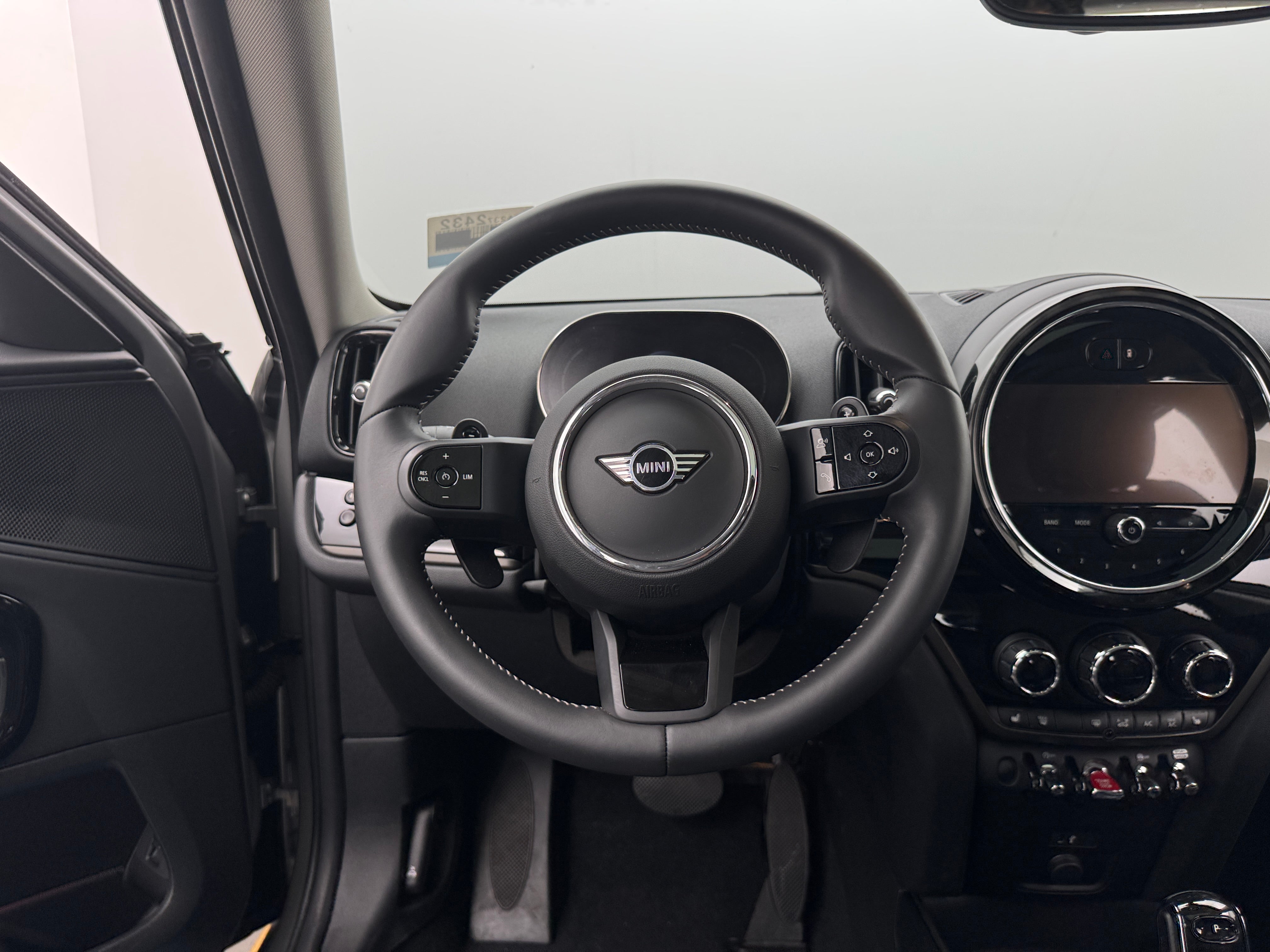 2024 MINI Cooper Countryman S 4