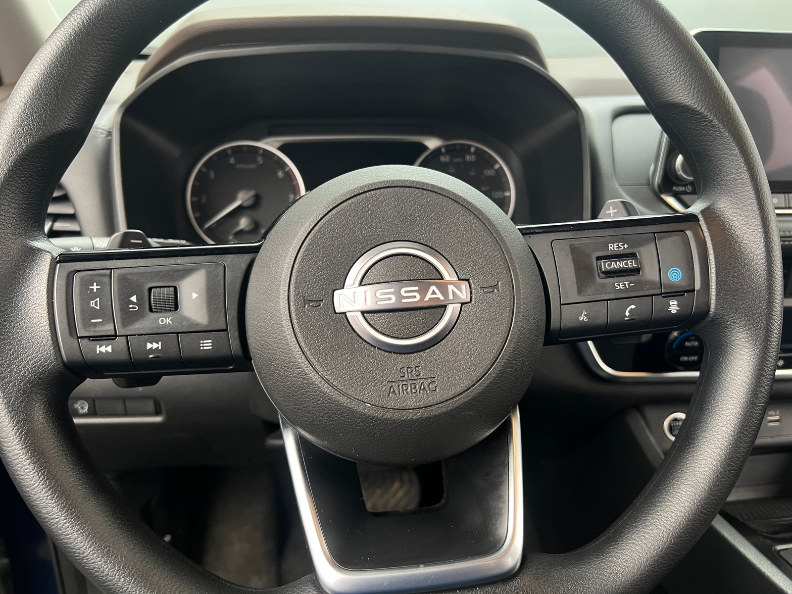 Thumbnail: 2023 Nissan Rogue - 5