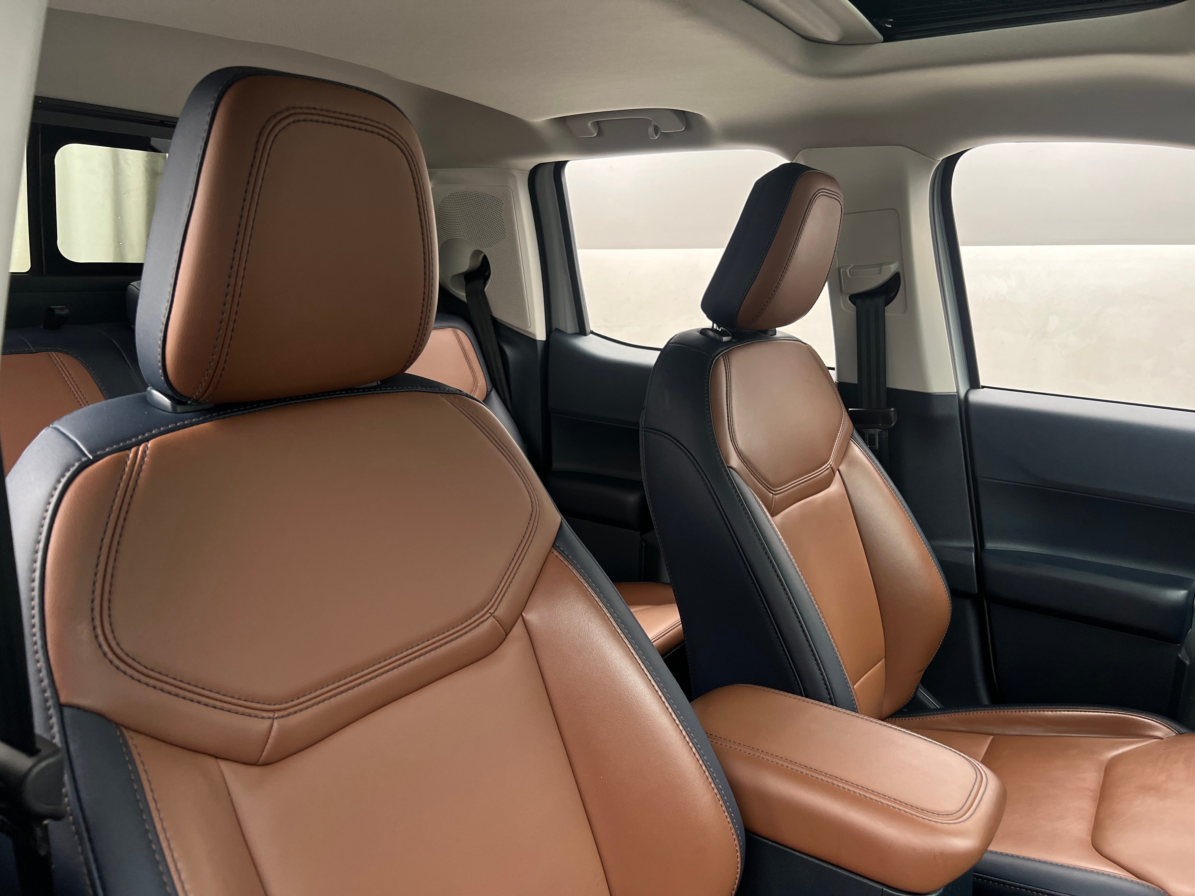 2022 Ford Maverick Lariat 2