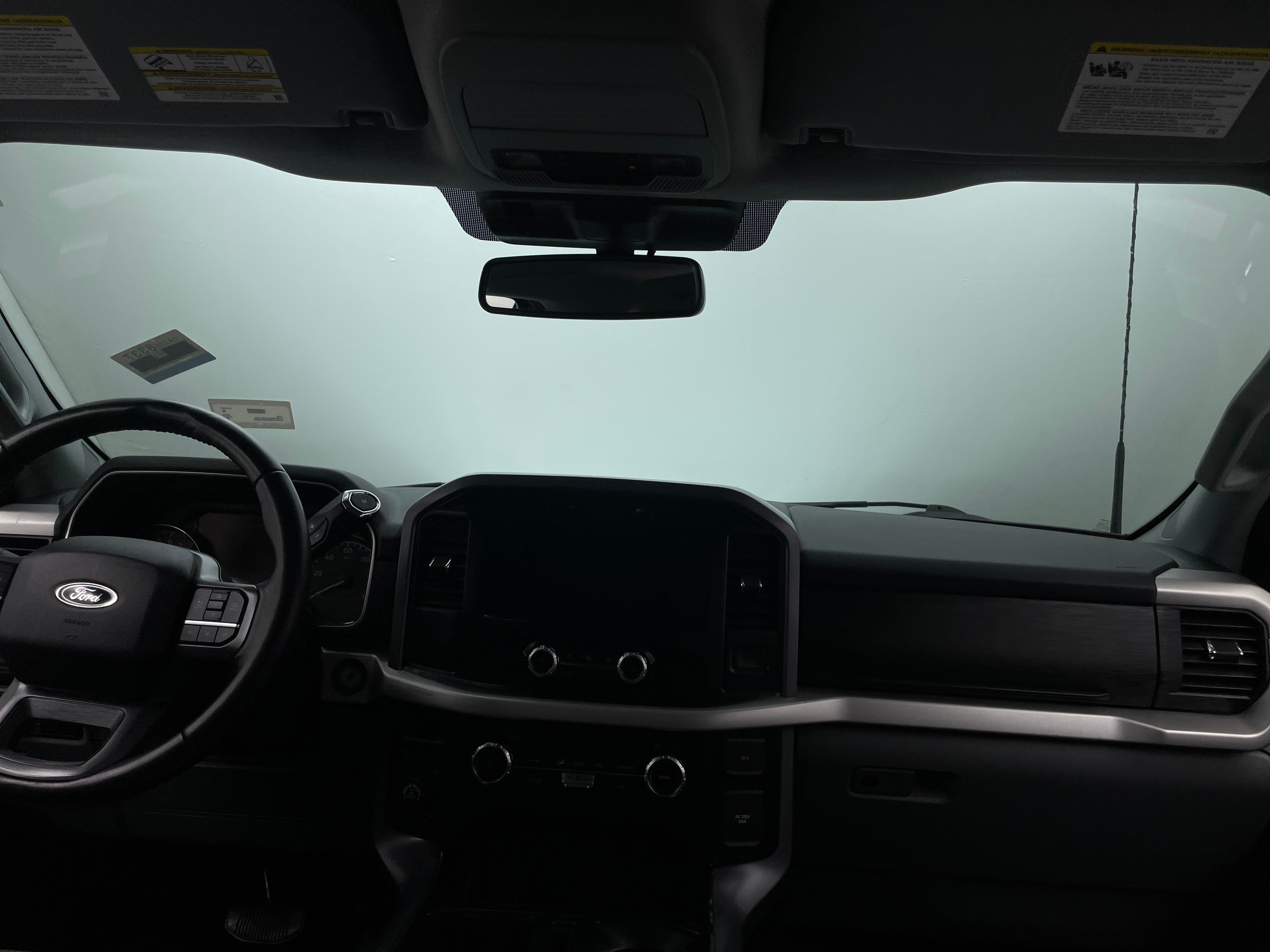 2022 Ford Econoline E-150 3