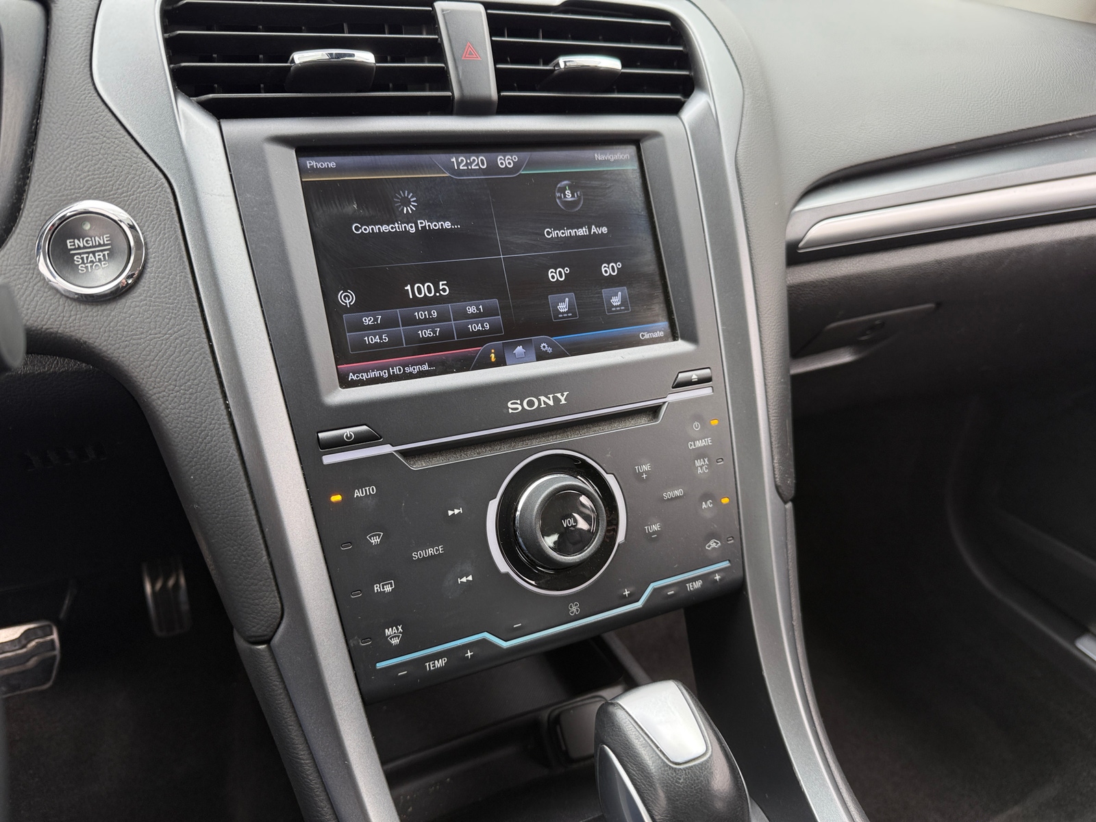 Thumbnail: 2013 Ford Fusion - 3