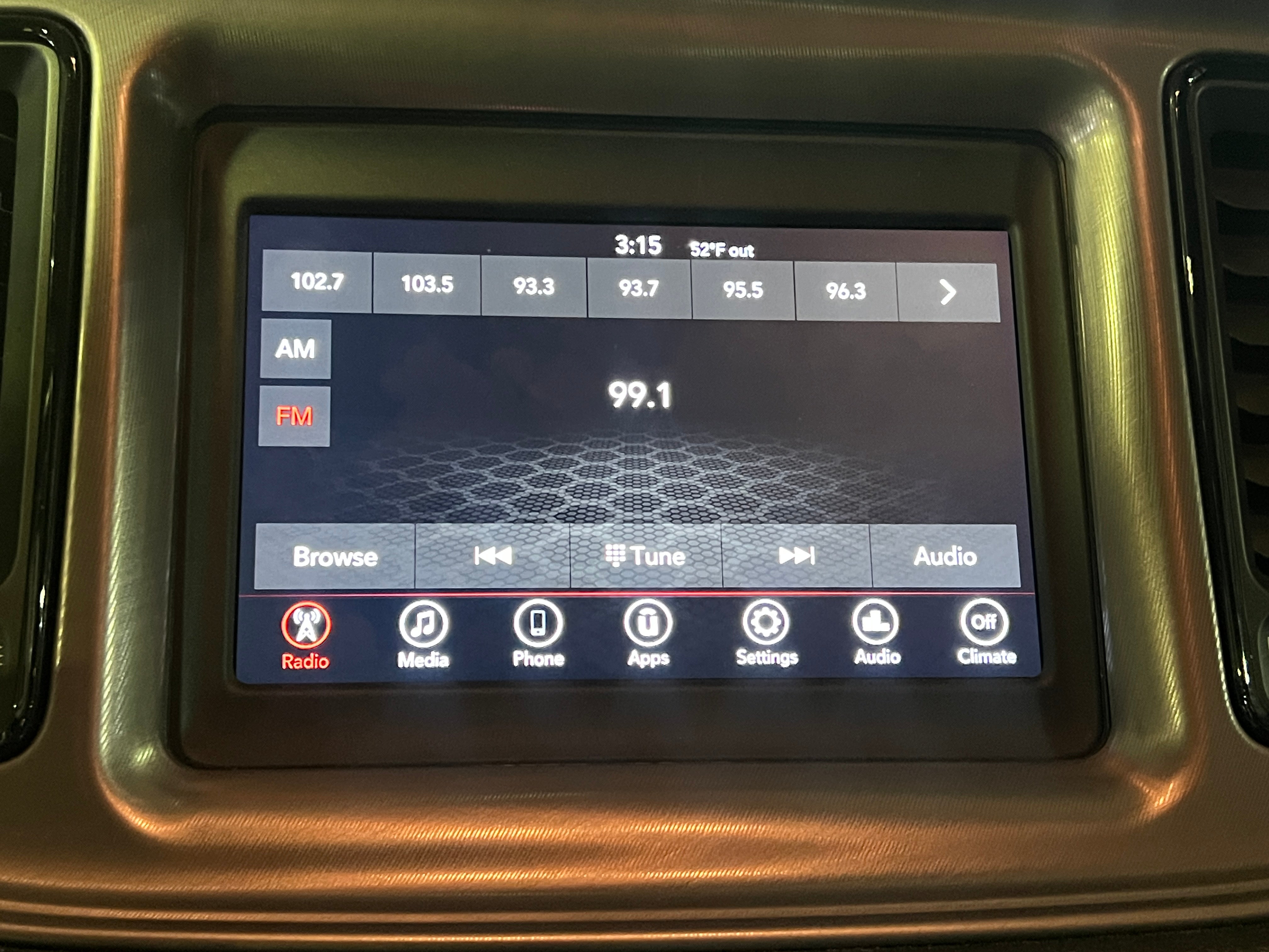 2023 Dodge Challenger SXT 4