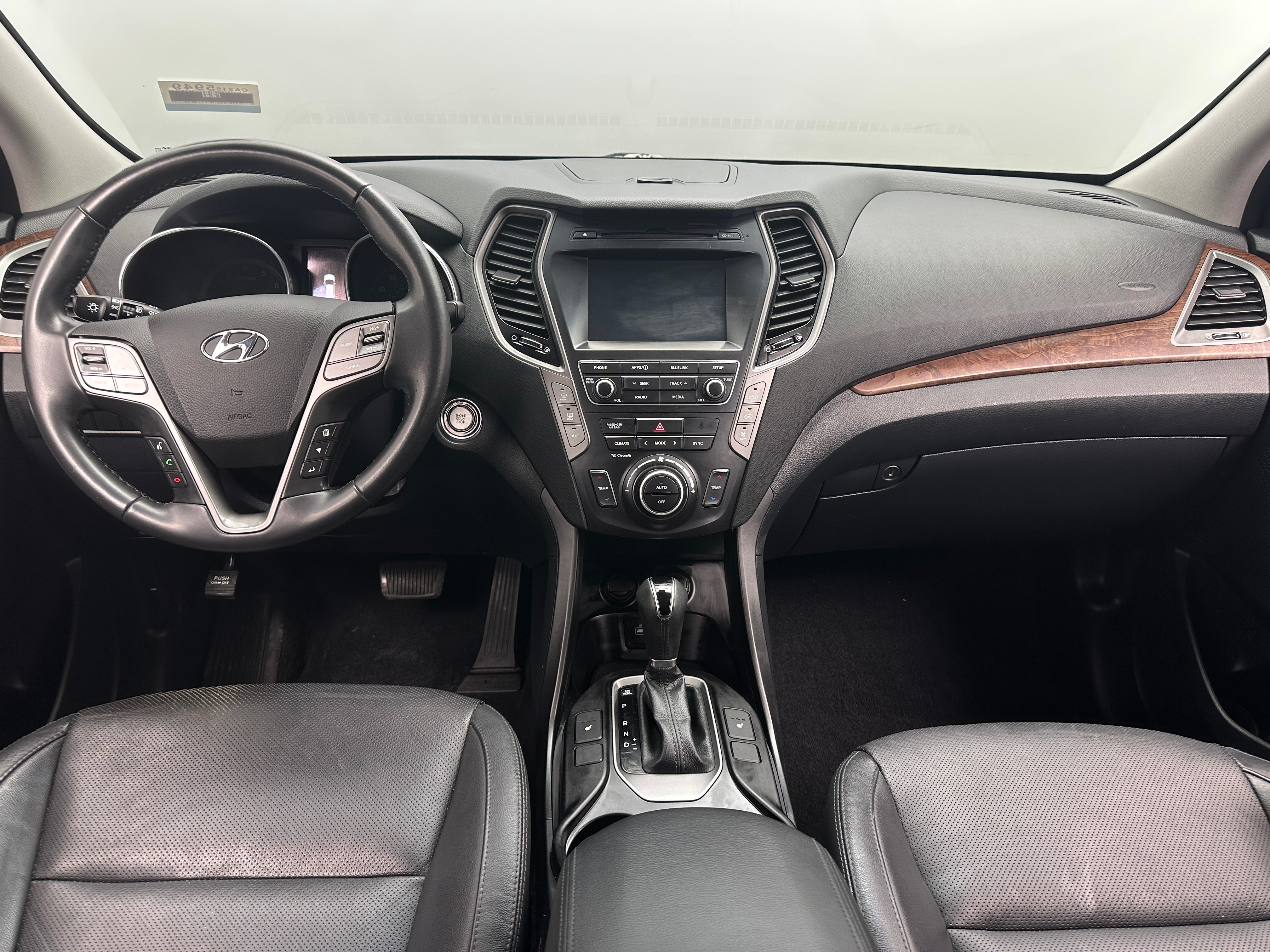 2018 Hyundai Santa Fe SE 2