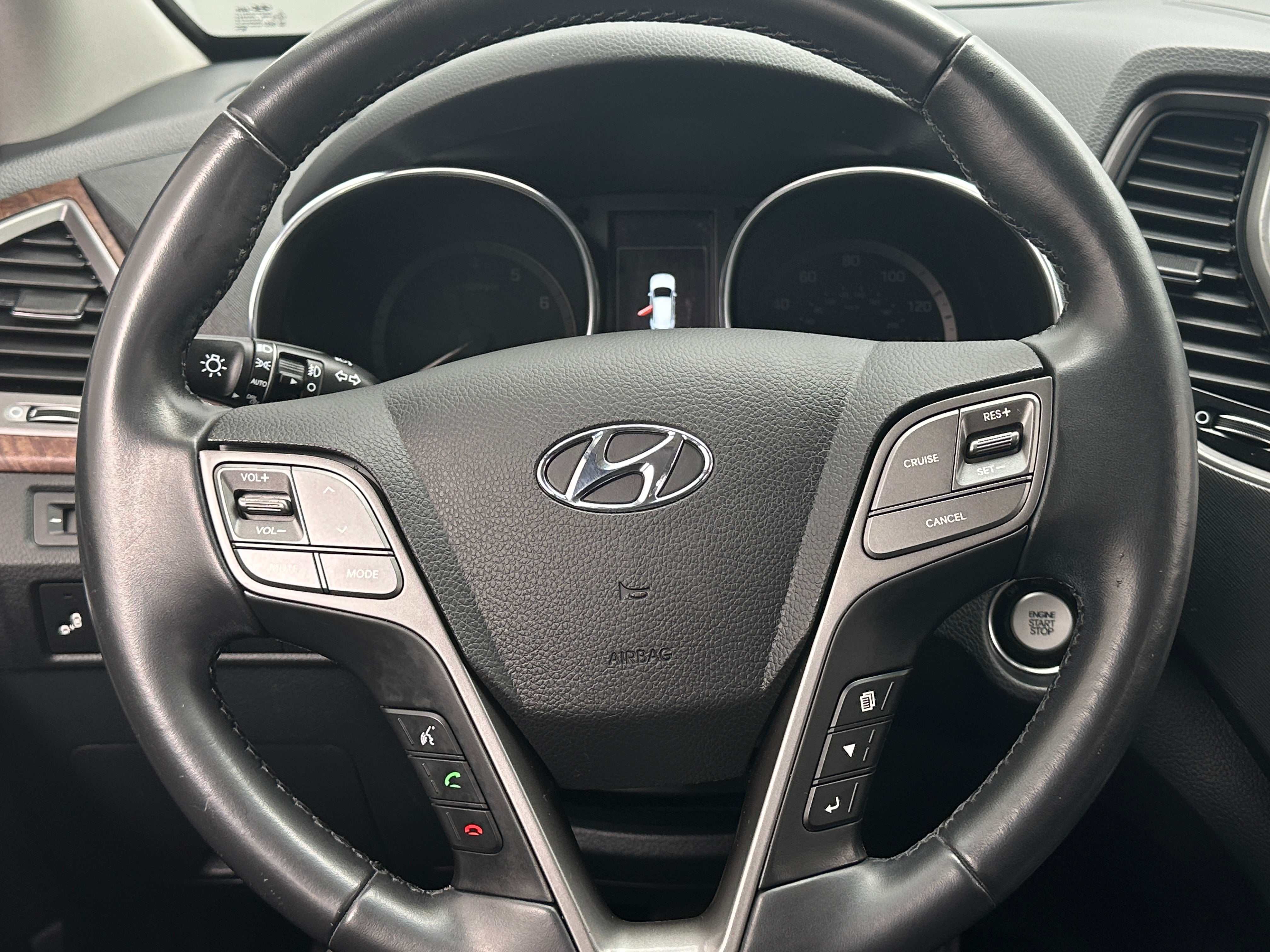 2018 Hyundai Santa Fe SE 4