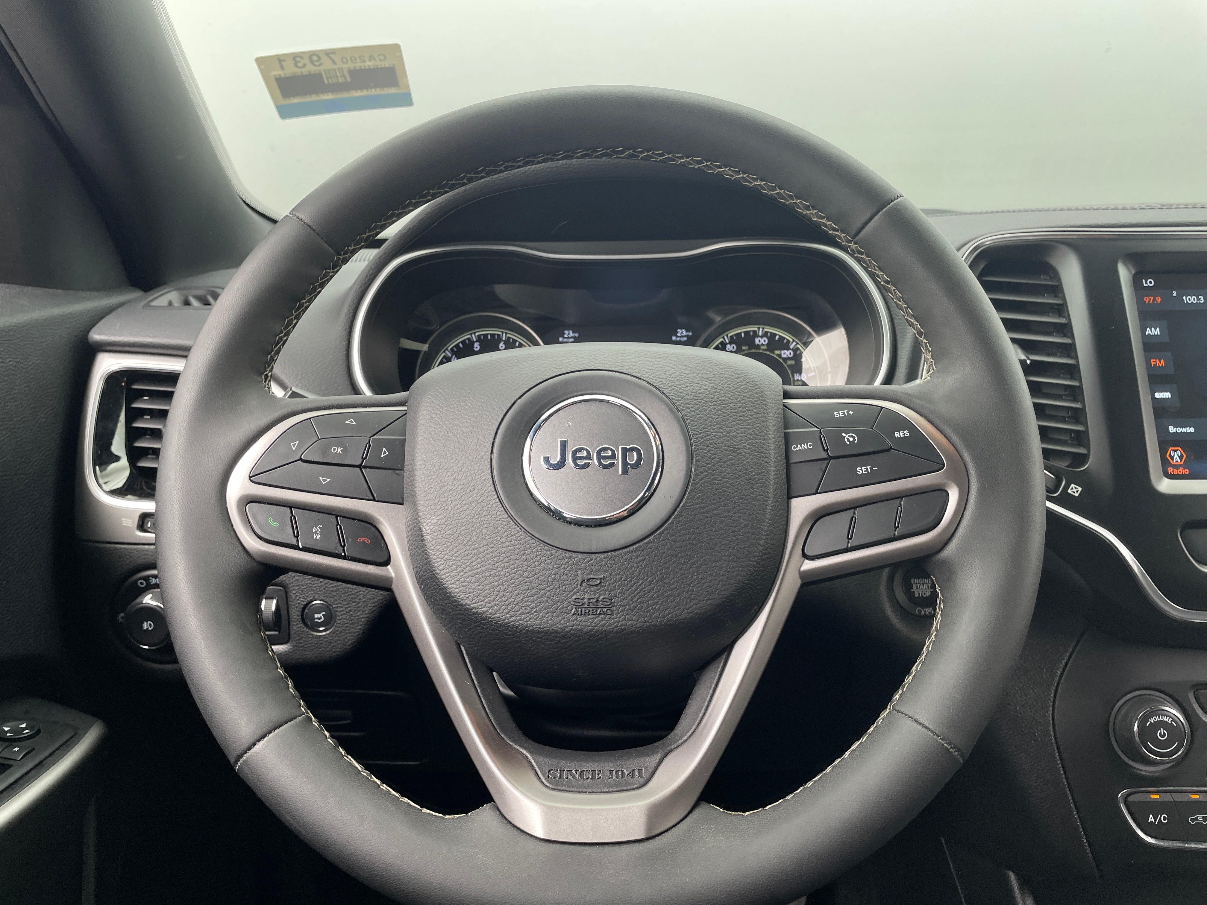 2021 Jeep Cherokee 80th Anniversary 4