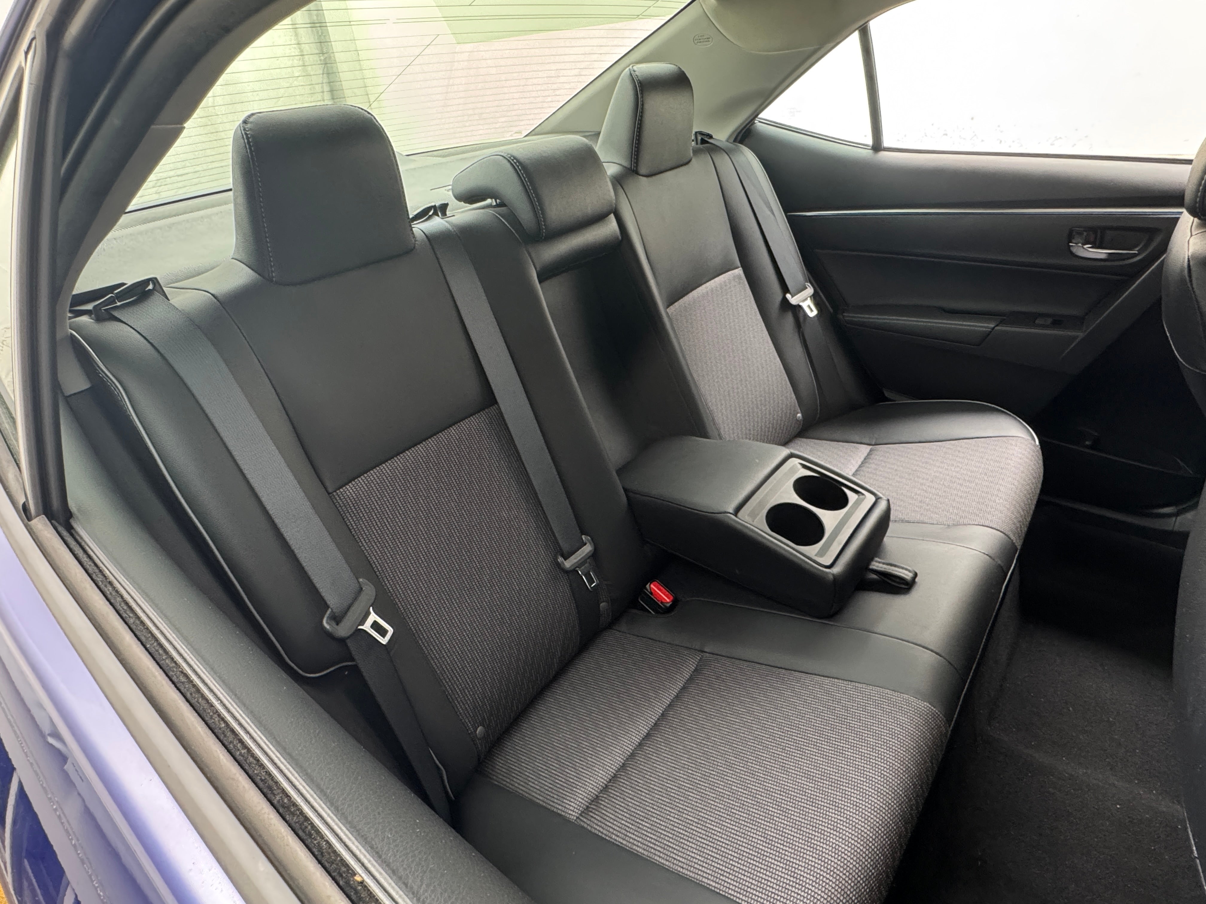 2016 Toyota Corolla S 6