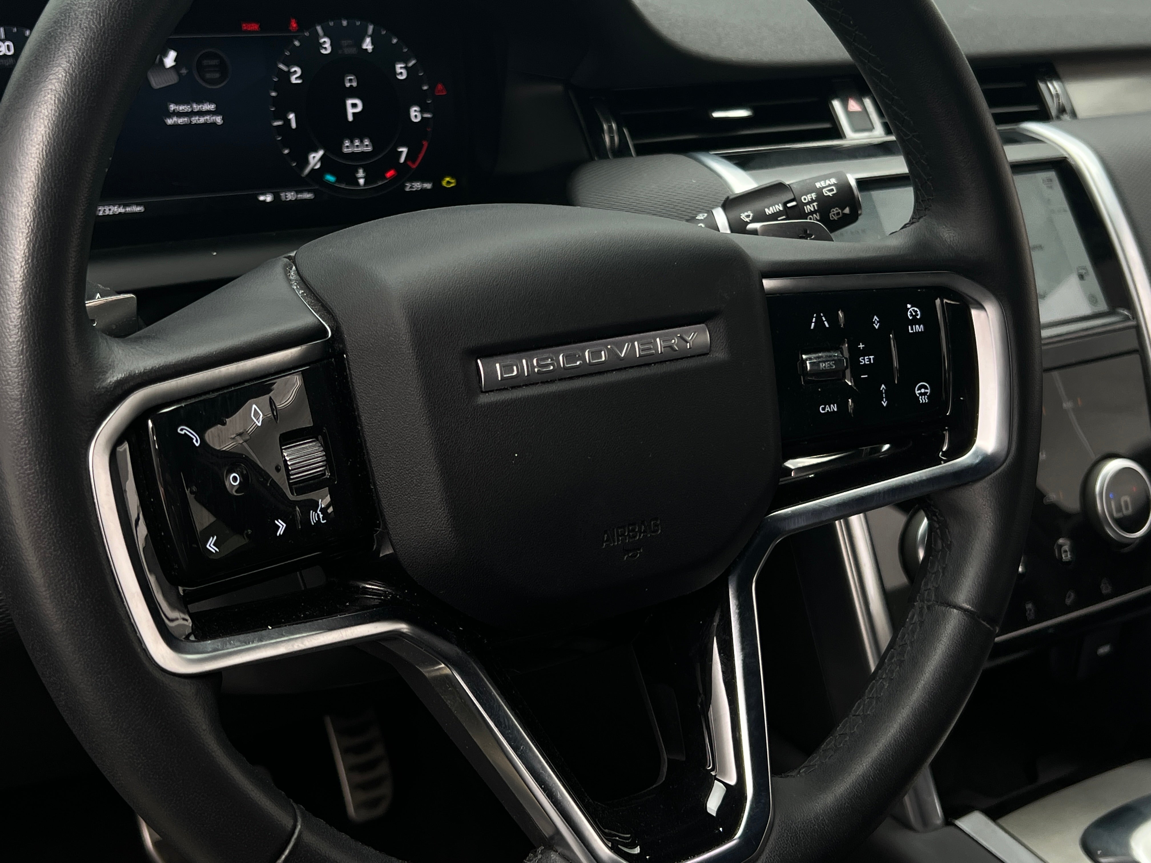 2023 Land Rover Discovery Sport R-Dynamic S 4