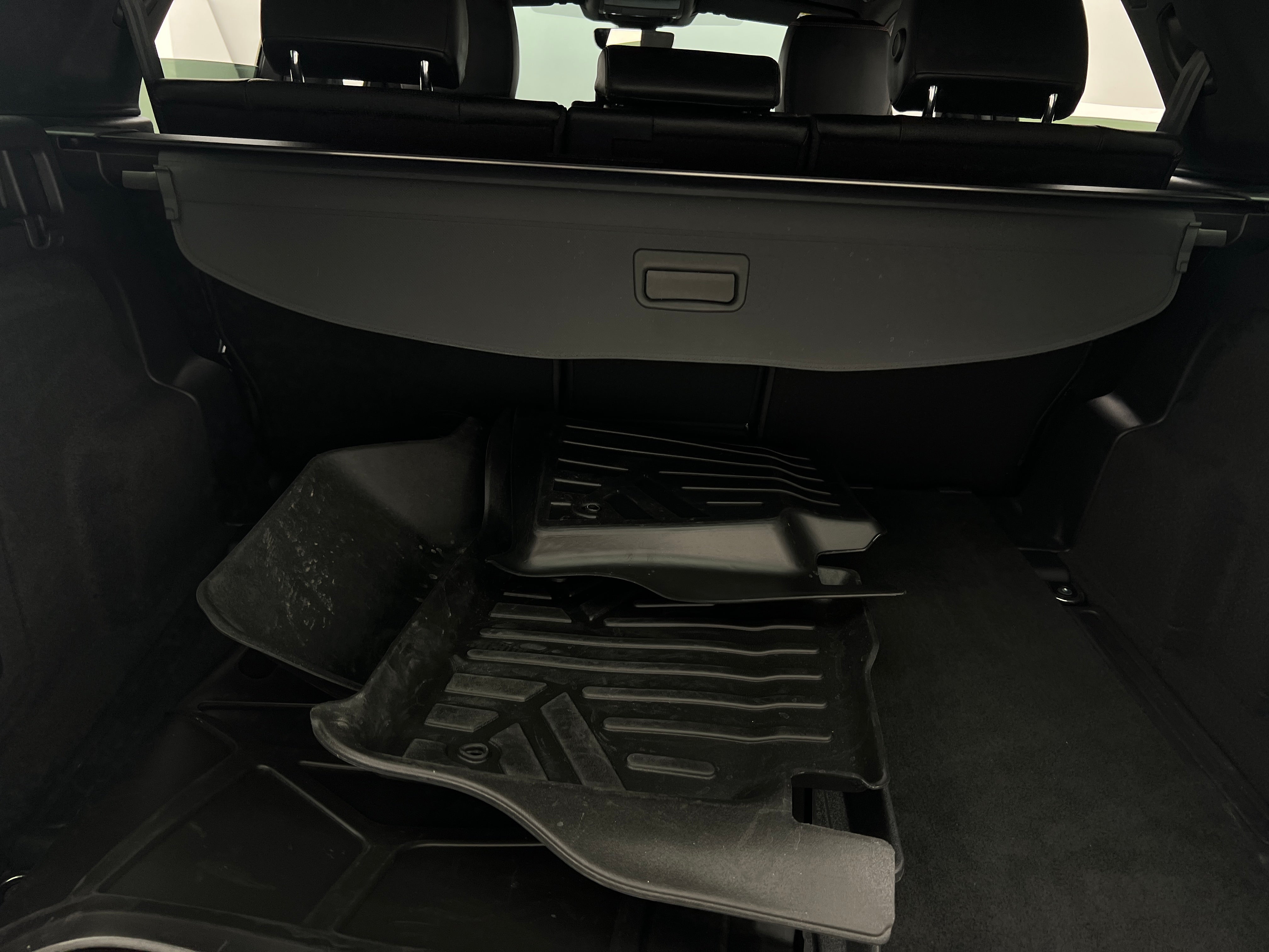 2023 Land Rover Discovery Sport R-Dynamic S 6
