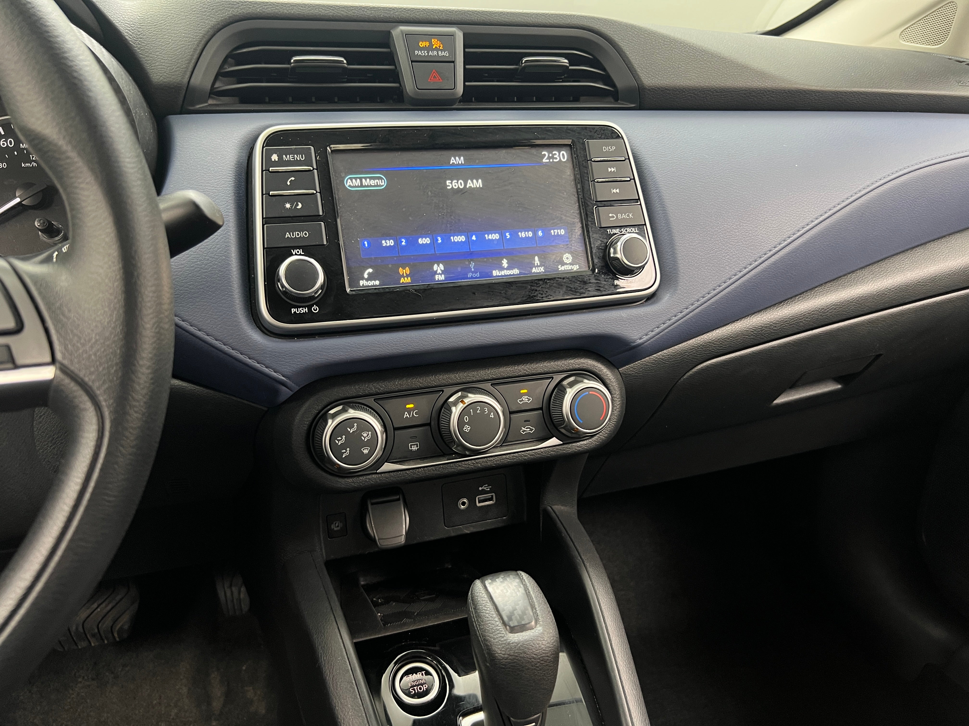 2023 Nissan Versa SV 4