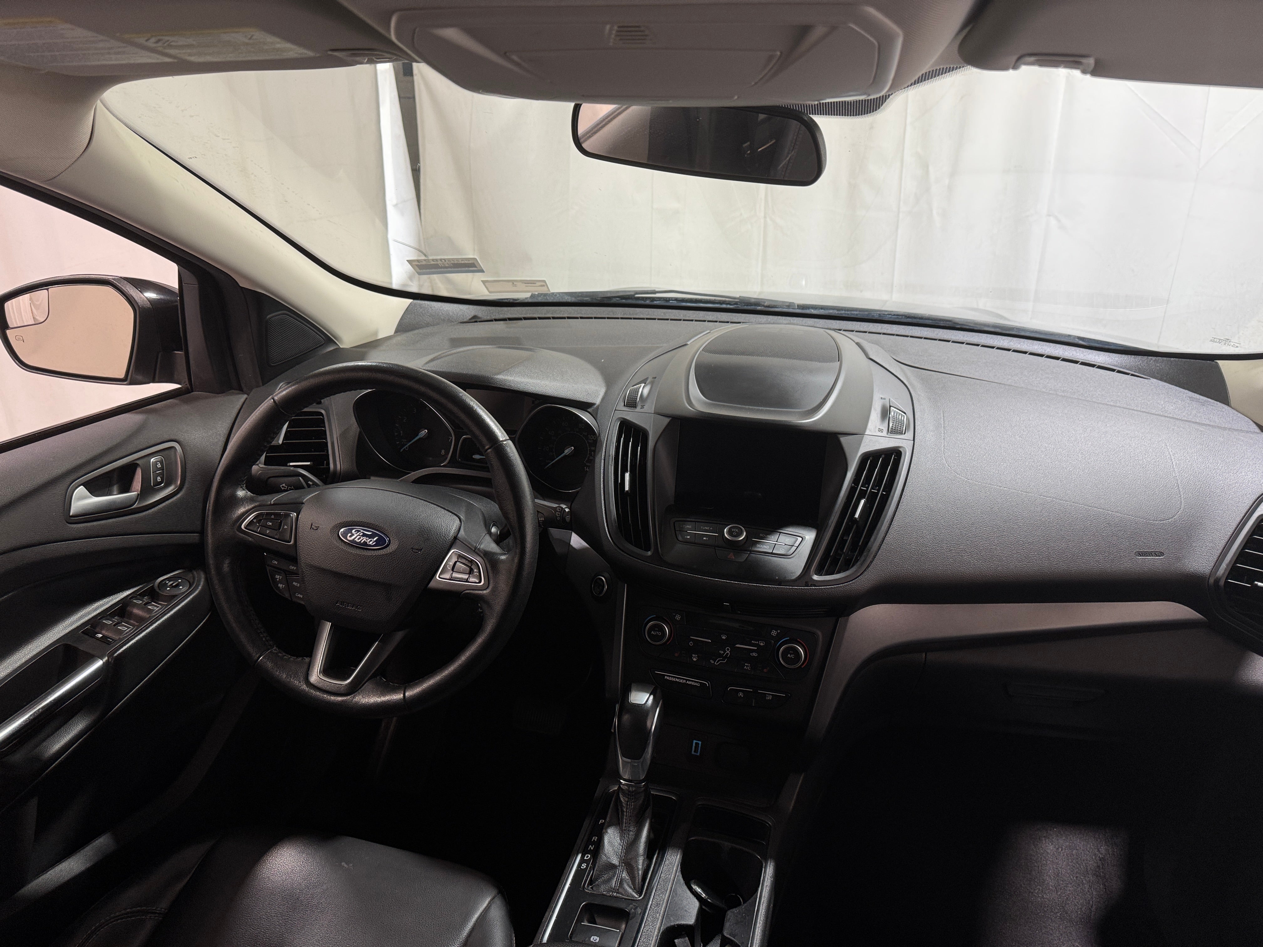 2019 Ford Escape SEL 2