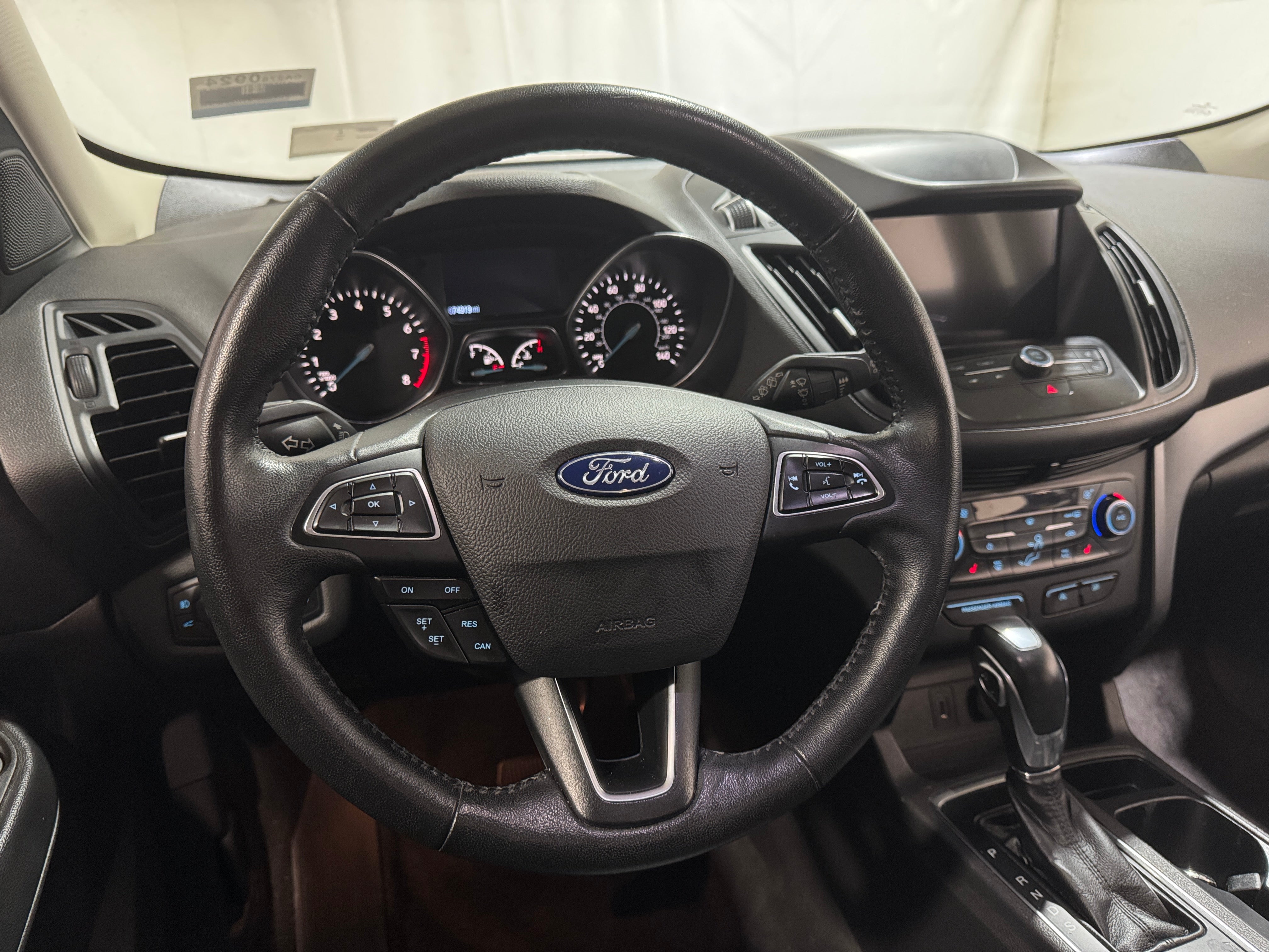 2019 Ford Escape SEL 4