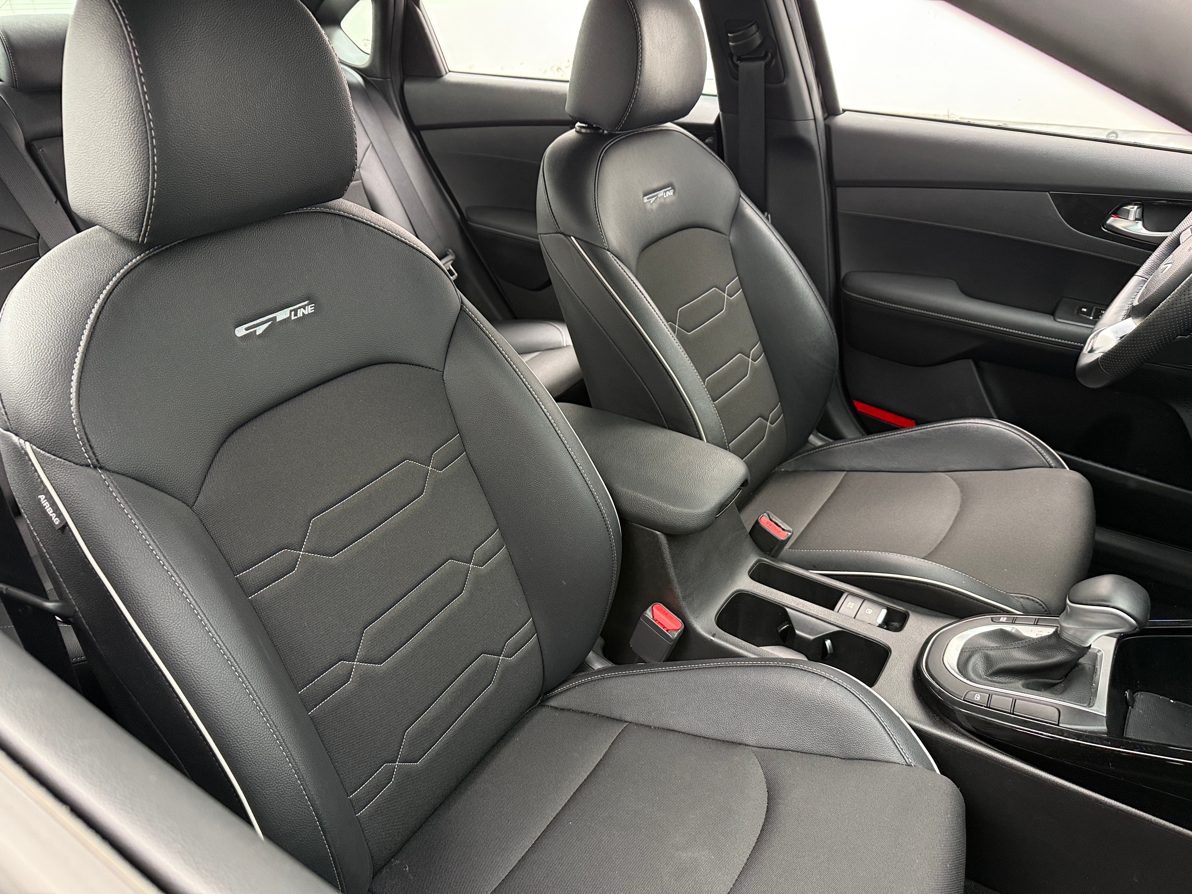 2023 Kia Forte GT-Line 2