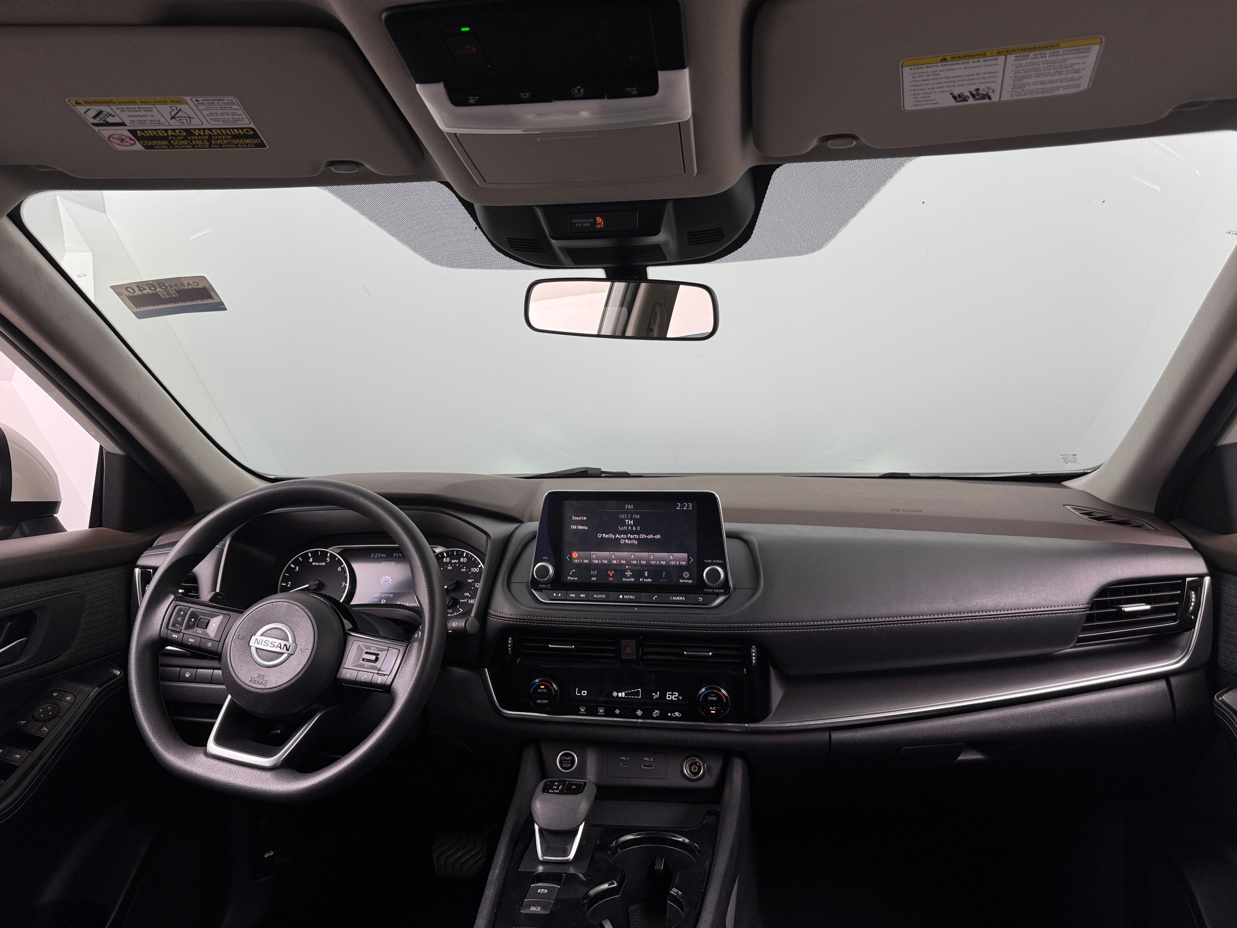 2021 Nissan Rogue SV 3